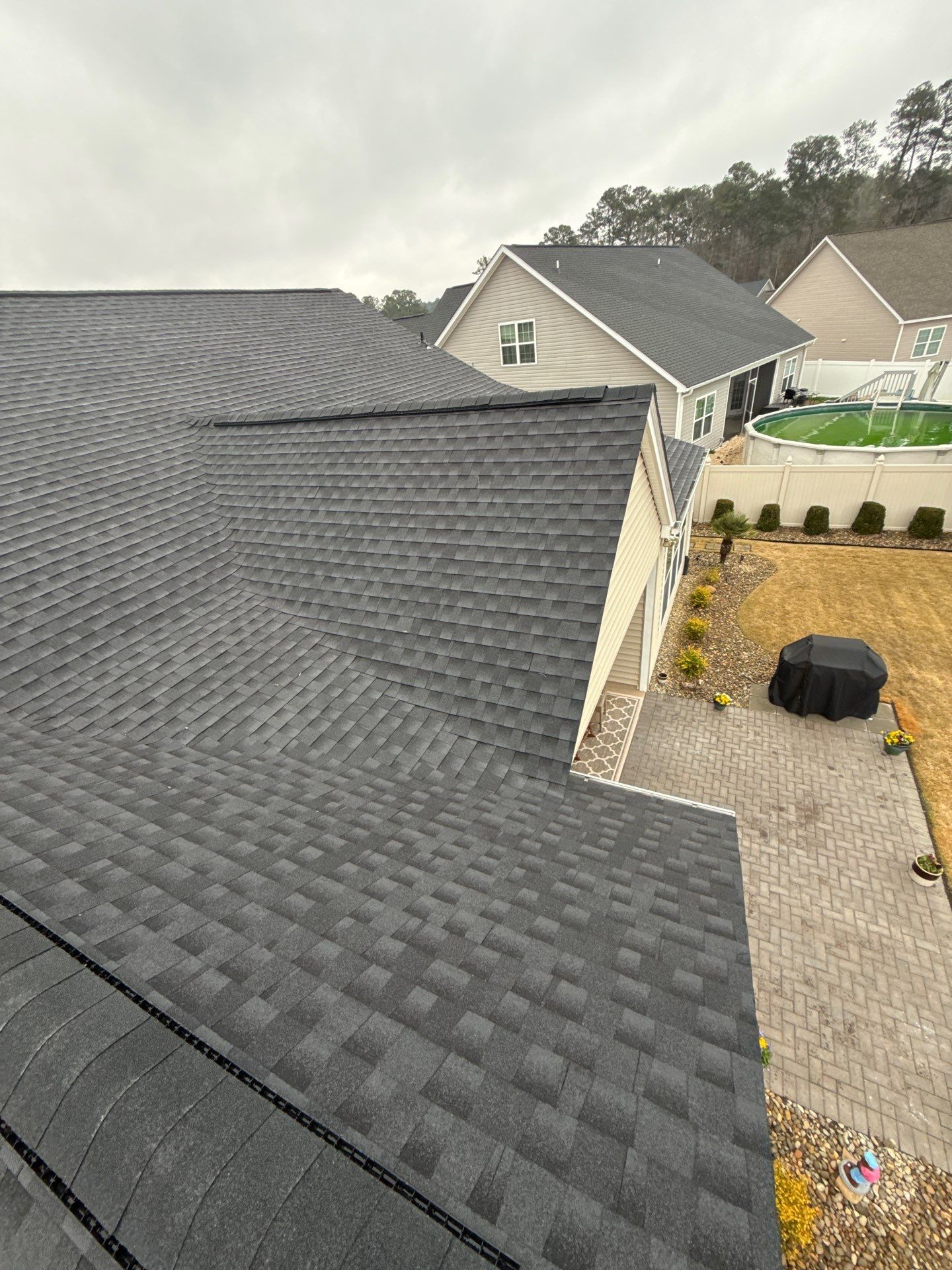 GAF HDZ - Charcoal by Linta Roofing