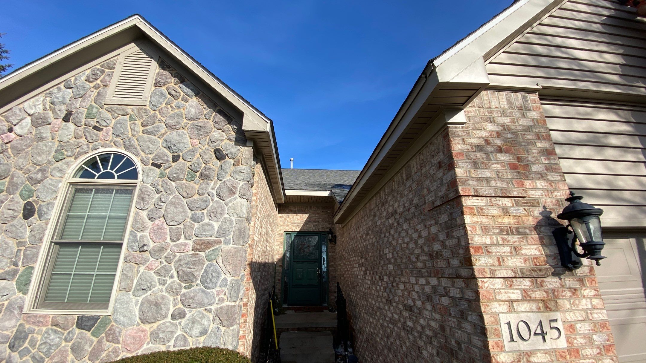 Siding Replacement using Certainteed Monogram D5 by 180 Contractors