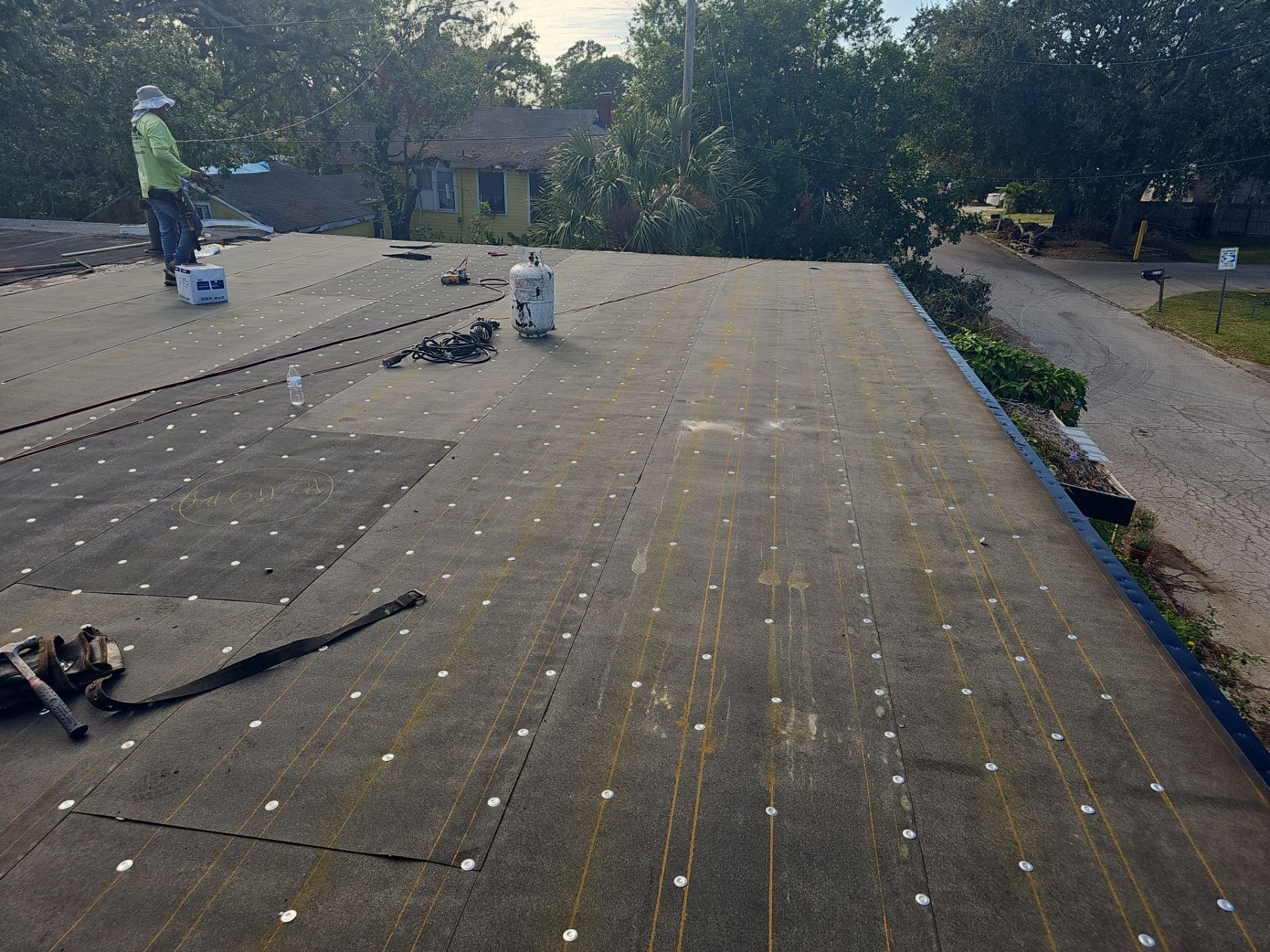 Project in Gulfport 33707 by Mitchell Roofing Company LLC 