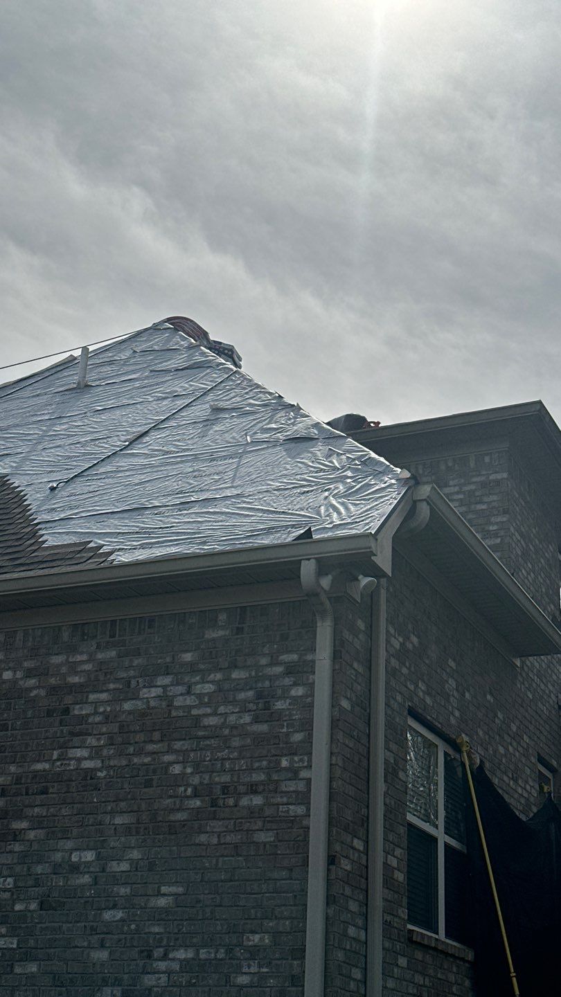 Residential Roofing Installation using Gaf Timberline HDZ Weathered Wood by Undersun Roofing 
