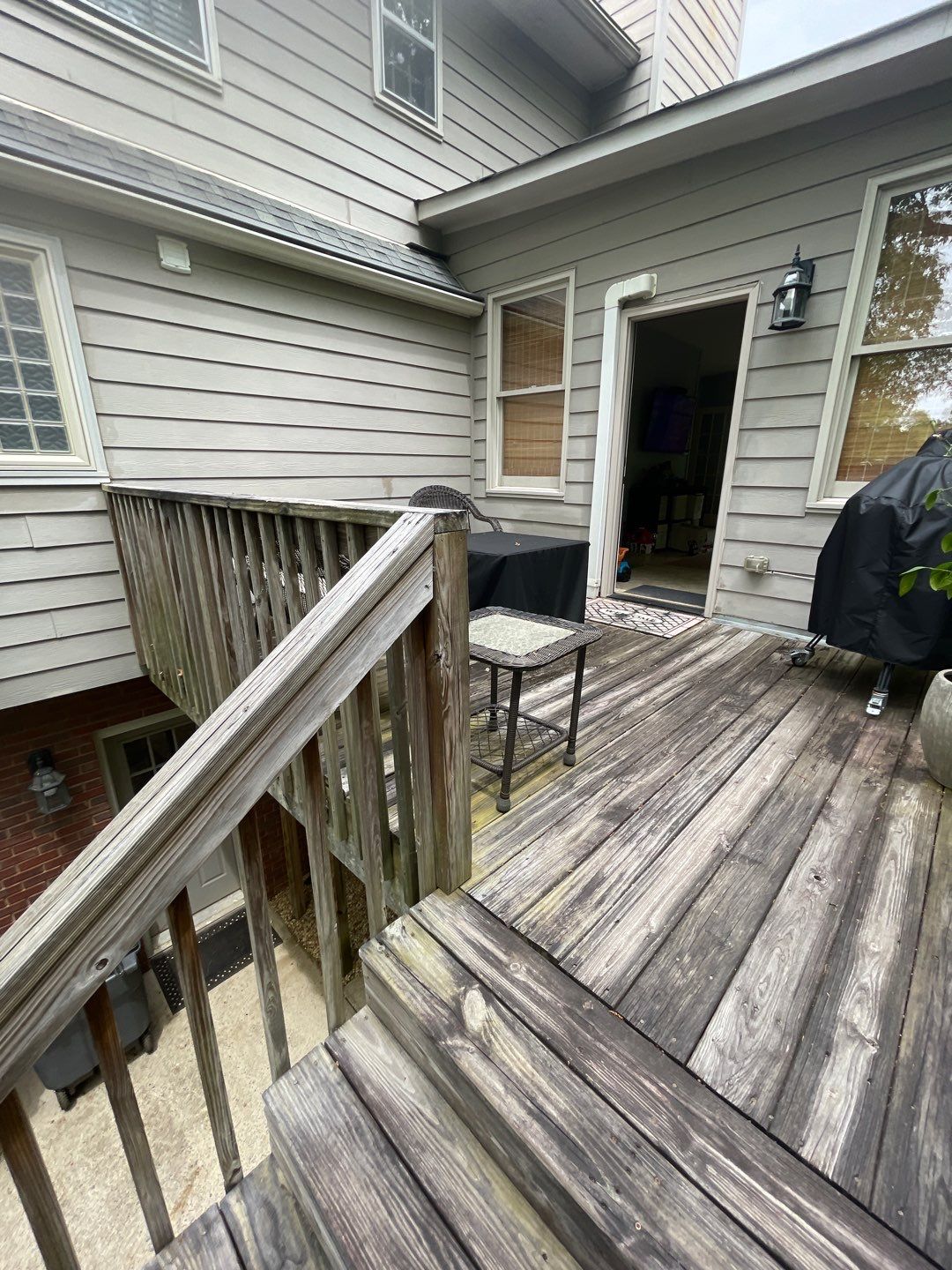 South Trace - Deck Installation  by Pillar and Pine