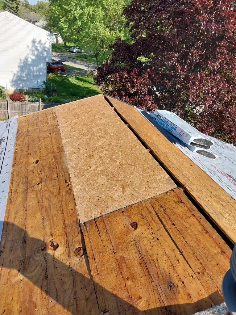 Siding Installation using Exterior Portfolio Vinyl Siding by SOS Home Ohio 