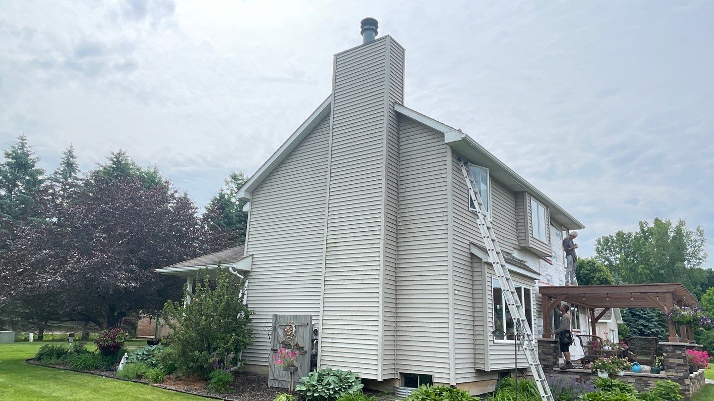 Siding Replacement using Certainteed Restoration Classic D4 by 180 Contractors