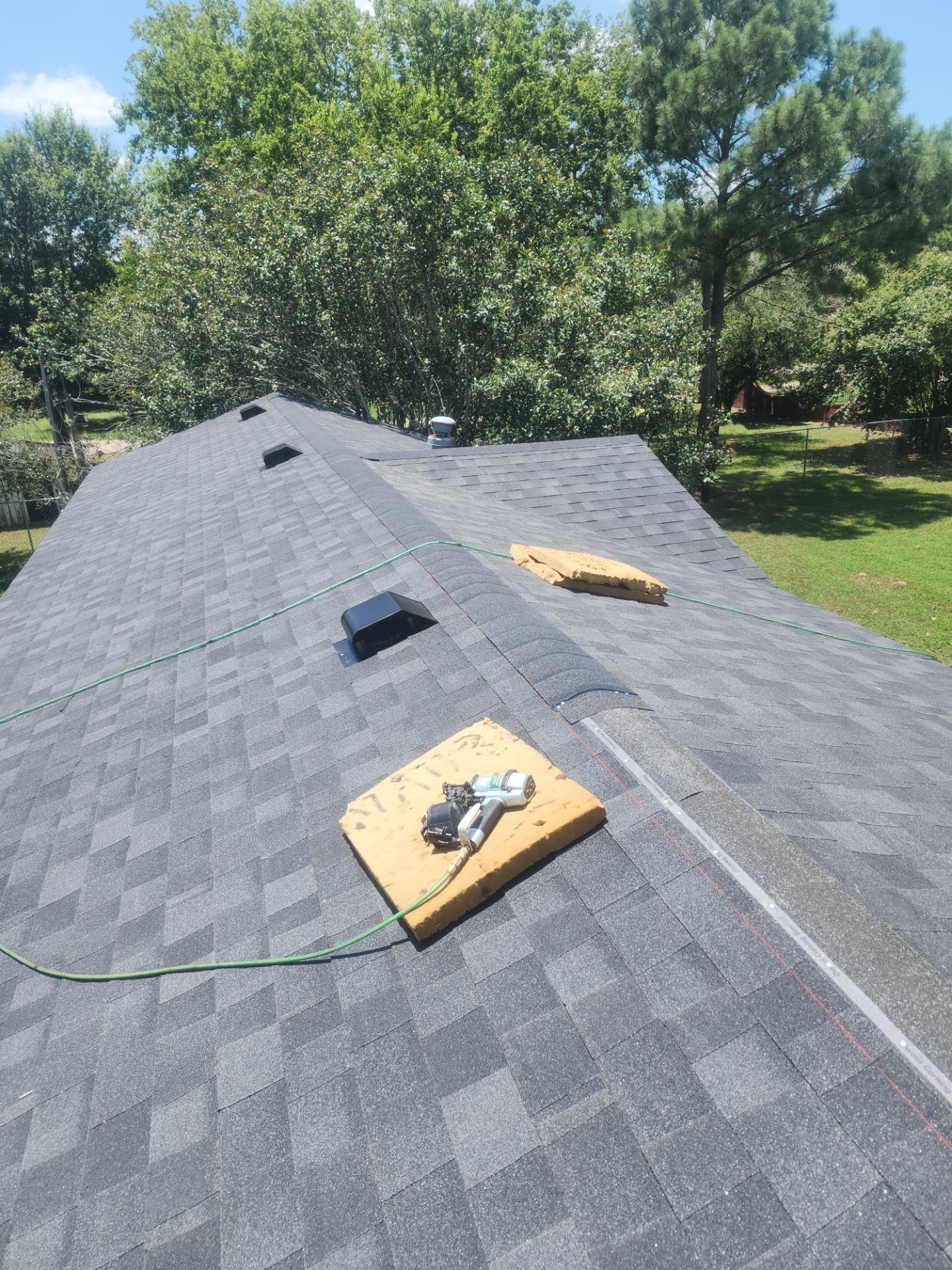 Residential Roofing Installation using Owen's Corning Duration (Lifetime) Shingles by Roof Repair Company