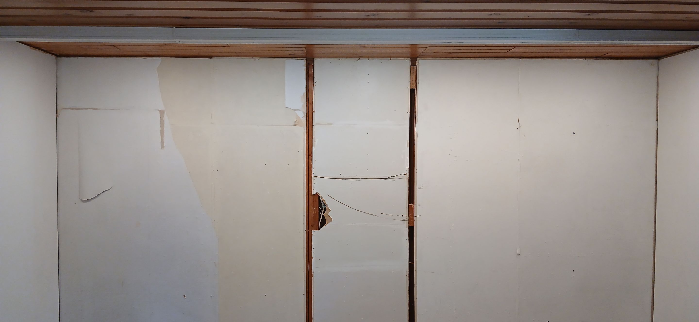 AMAZING Wall Closet Conversion by Innovative Spaces / Innovative Concrete Coatings