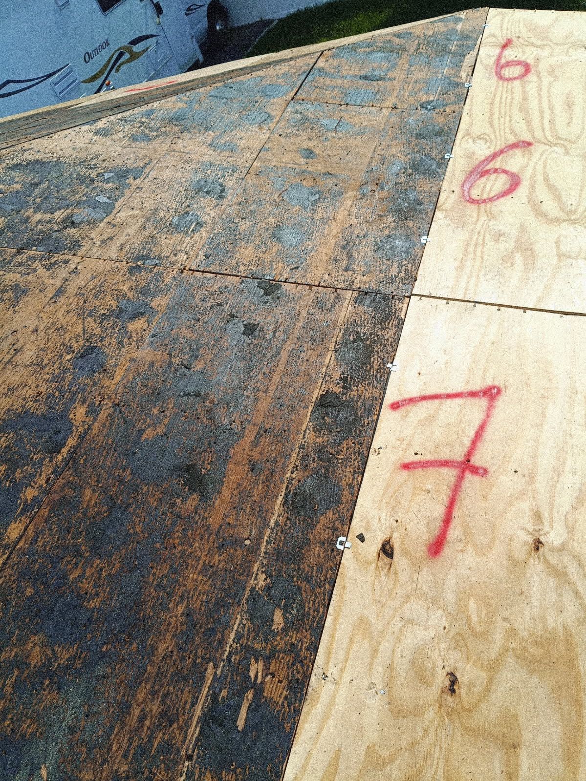 Project in St. Petersburg 33702 by Mitchell Roofing Company LLC 