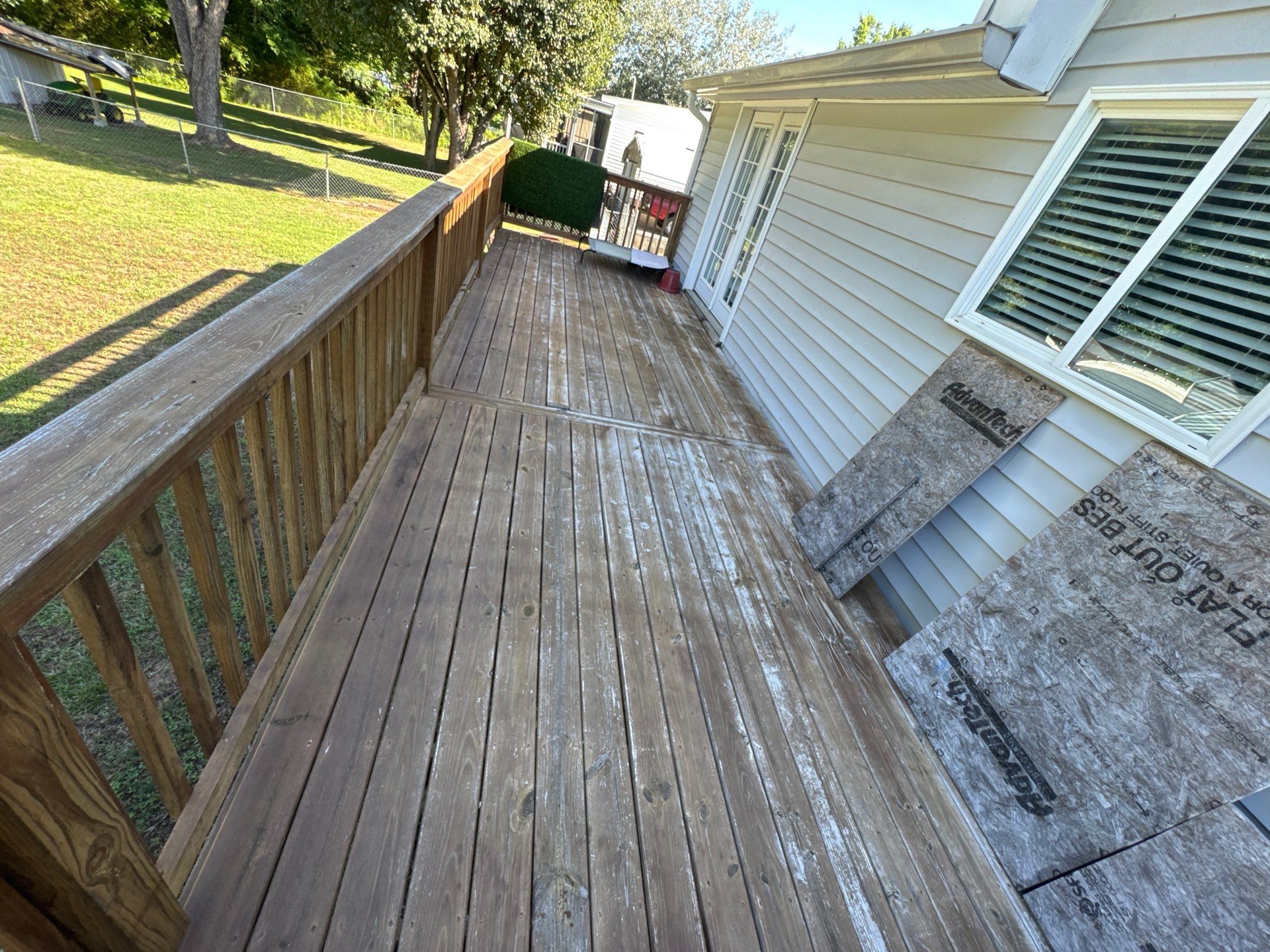Deck using Wood Sealant by DuraSeal