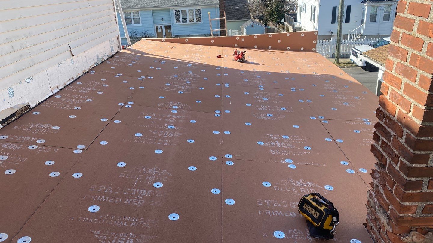 Owens Corning Duration Designer - Black Sable by A Plus Exterior