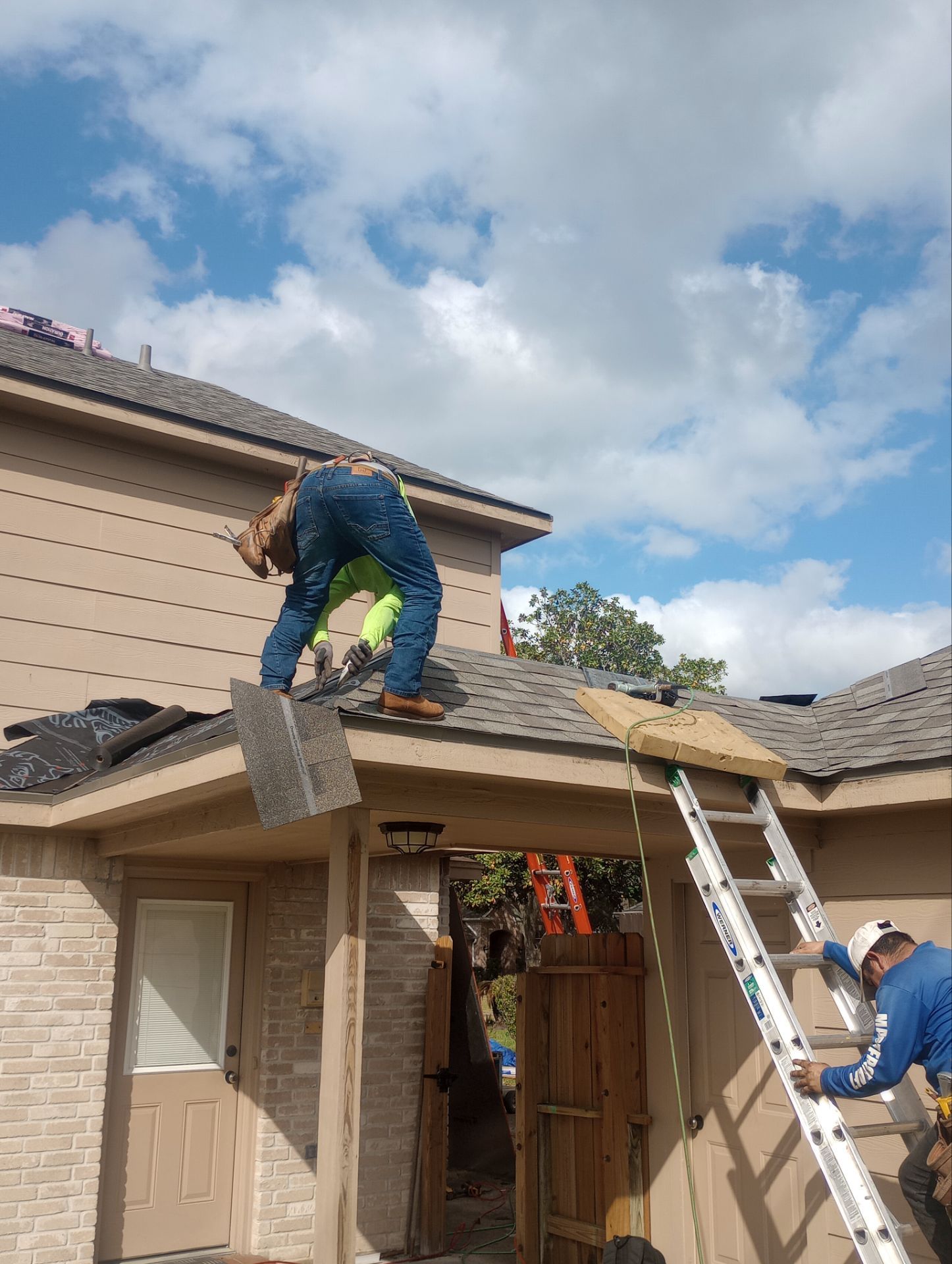 Residential Roofing Repair using Owen's Corning Duration (Lifetime) Shingles by Roof Repair Services LLC
