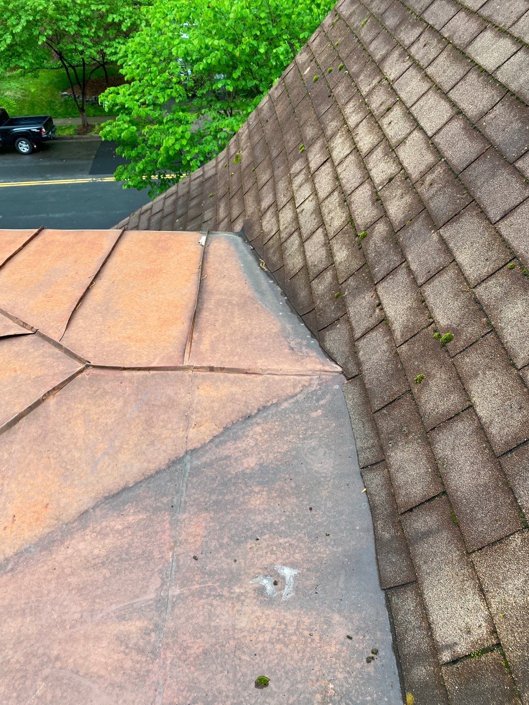 Arlington: CertainTeed Landmark Pro Designer Shingles in Max Def Shenandoah by RM Banning, Inc.