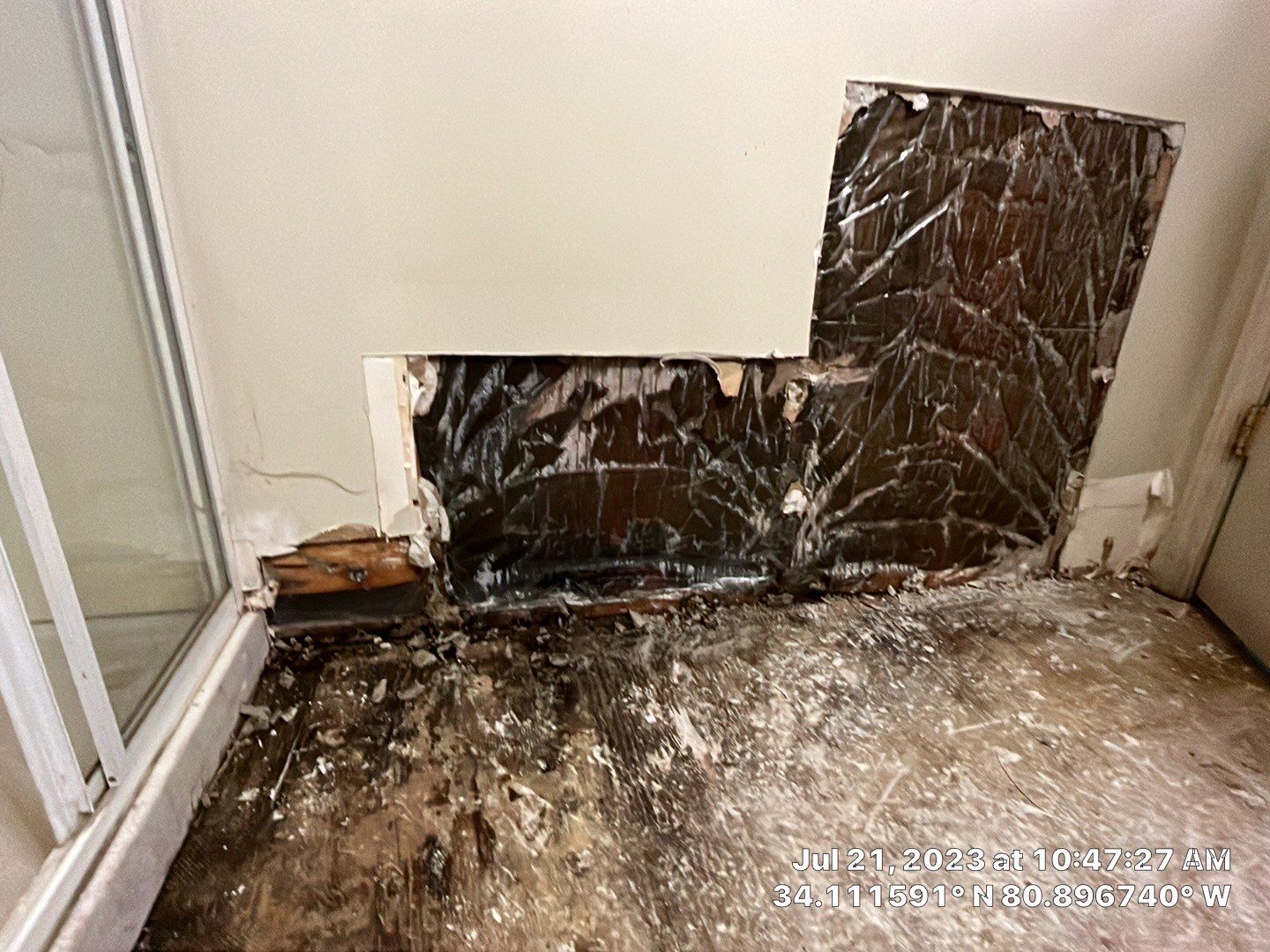 Geaux 2 Guy: Restoring Your Commercial Bathroom After Water Damage & Mold by Thompson Industrial
