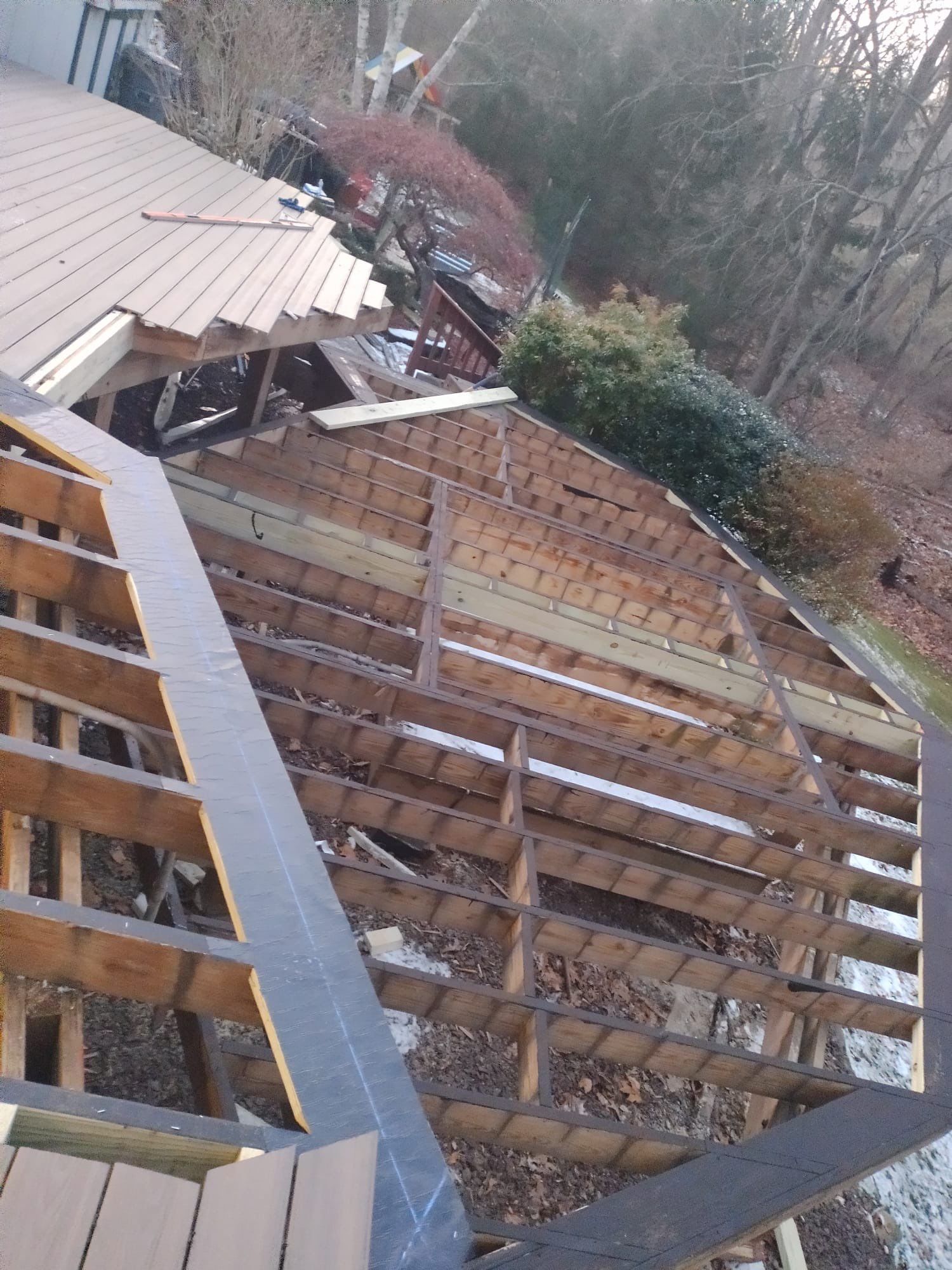 New Deck using Deckorators  decking and vinyl railings by deck guardian