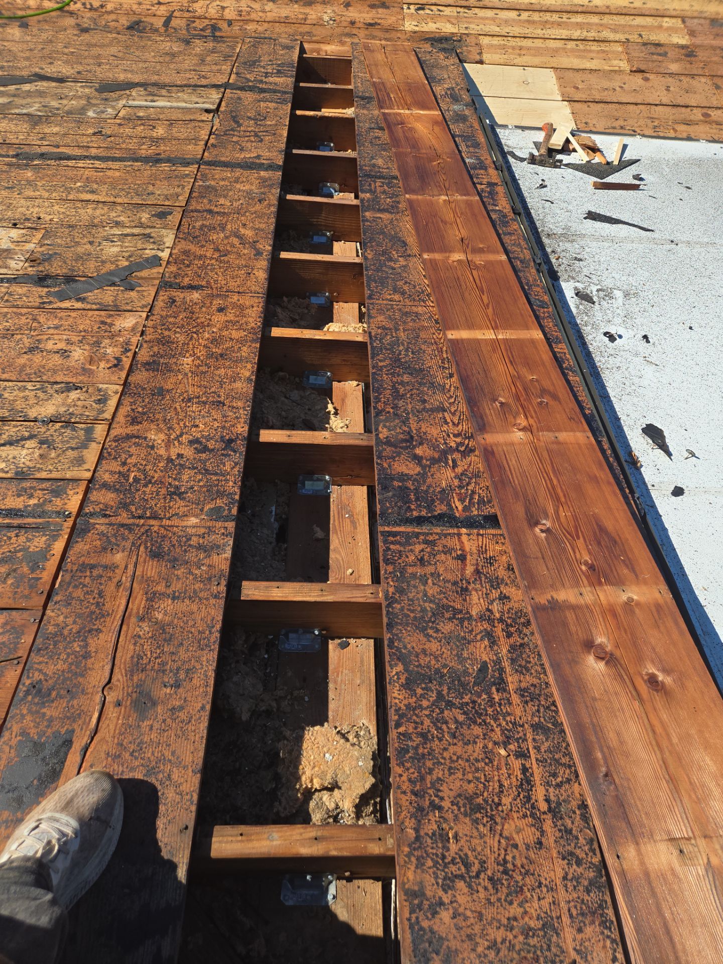 Project in St. Petersburg 33705 by Mitchell Roofing Company LLC 