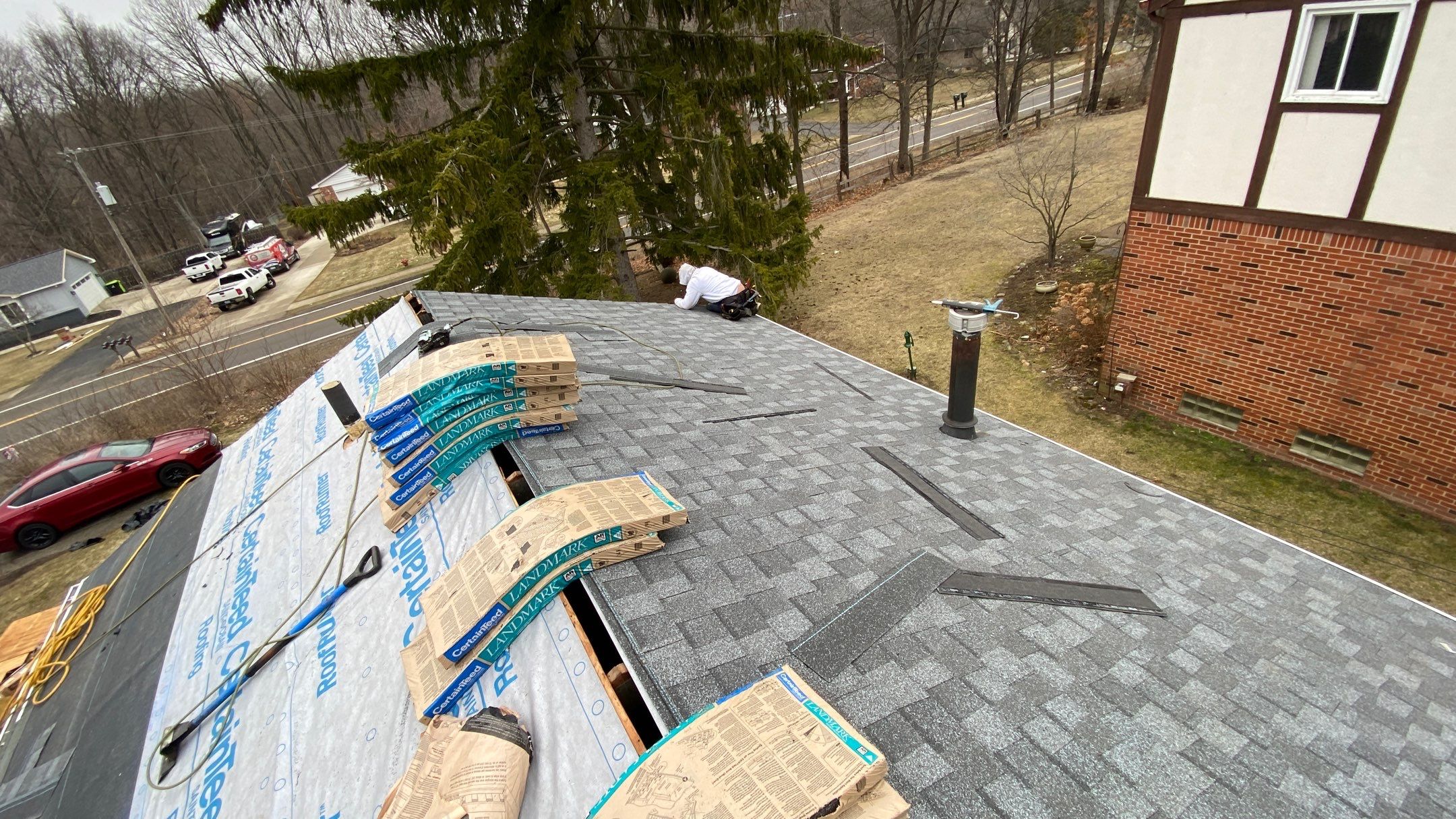 Roof Replacement using CertainTeed Landmark by 180 Contractors