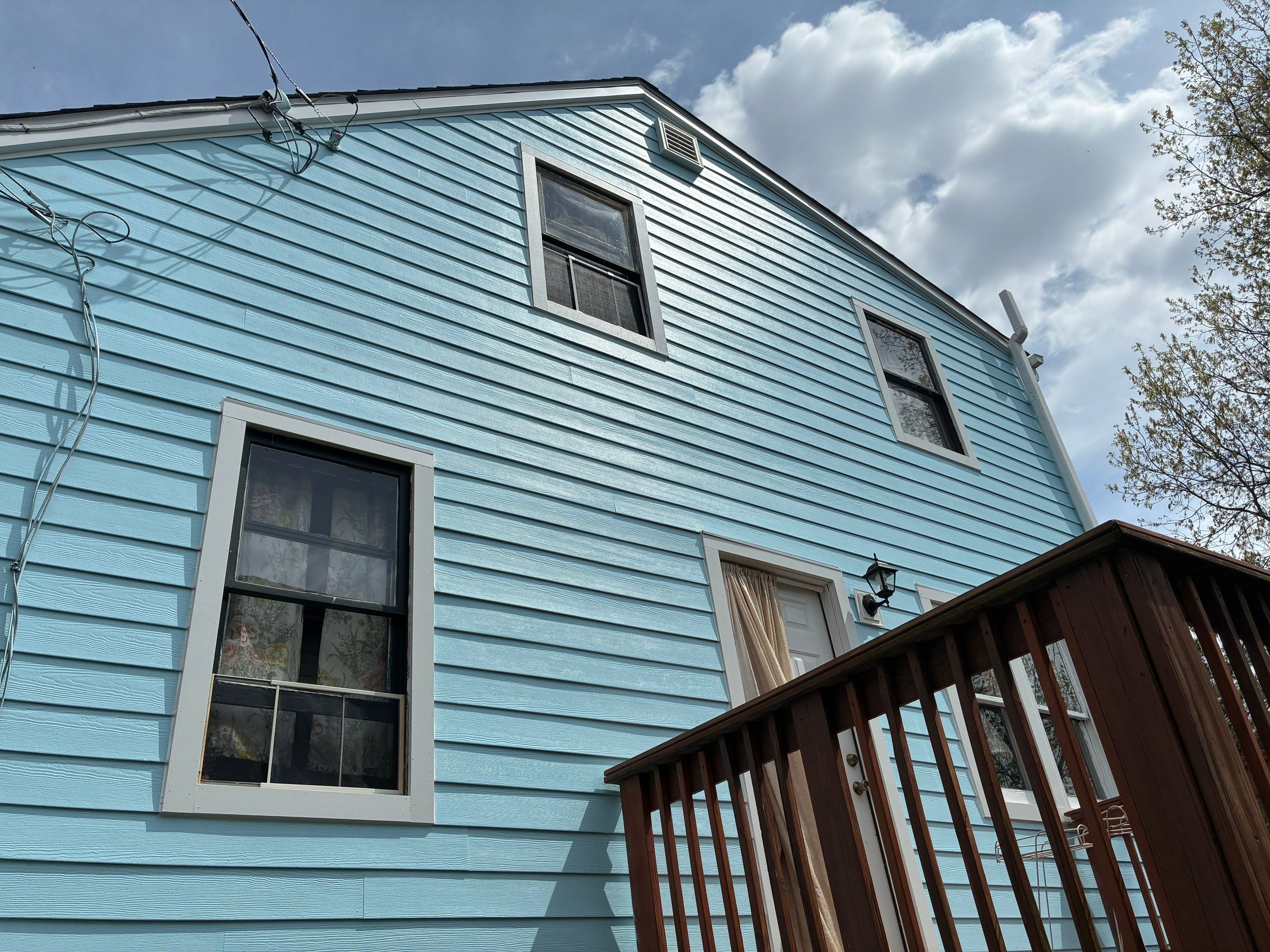 Wood Siding to James Hardie Lap Siding with Custom Paint by Ideal Siding Pittsburgh