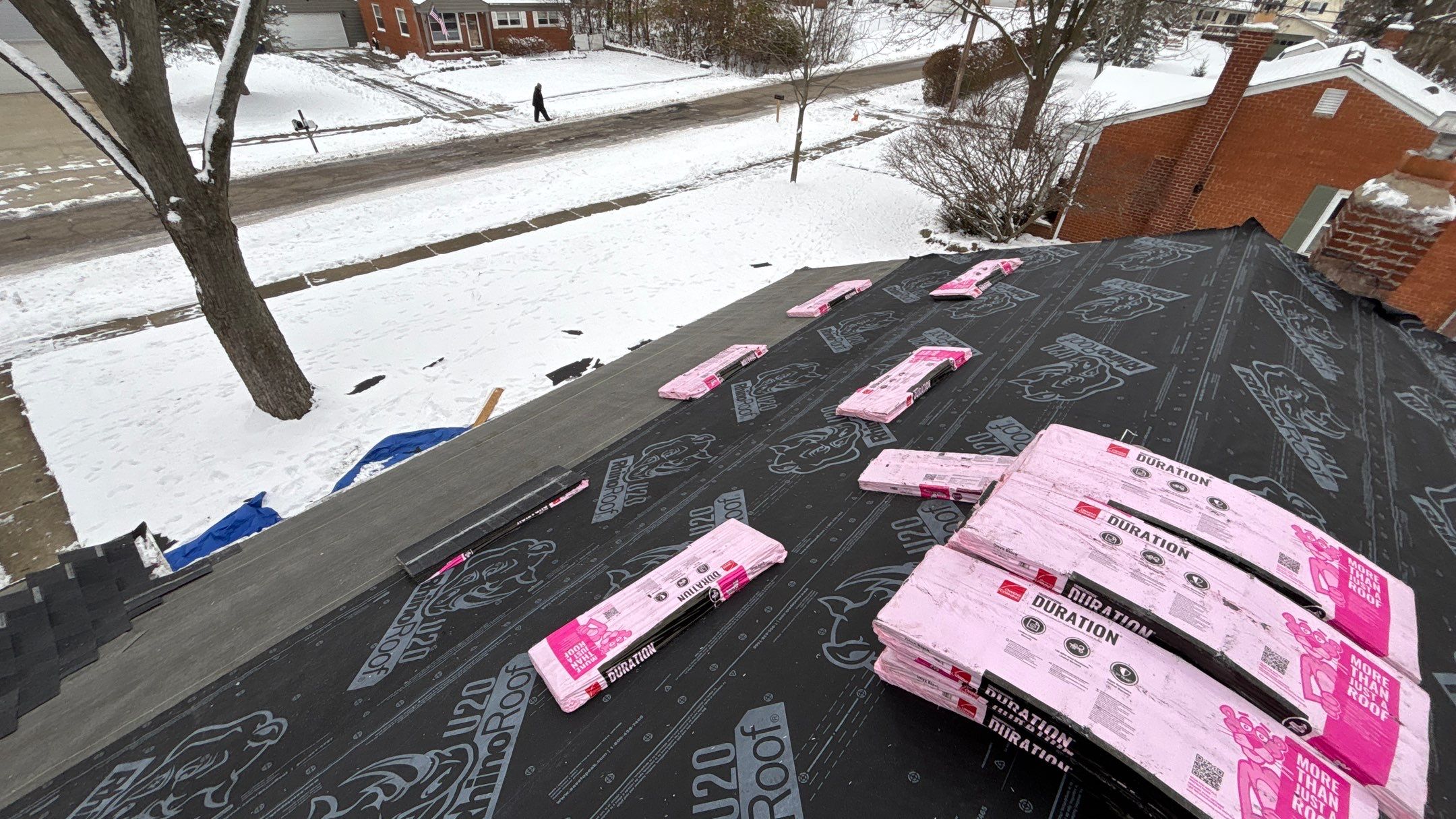 Roof Replacement using Owens Corning Onyx Black by 180 Contractors