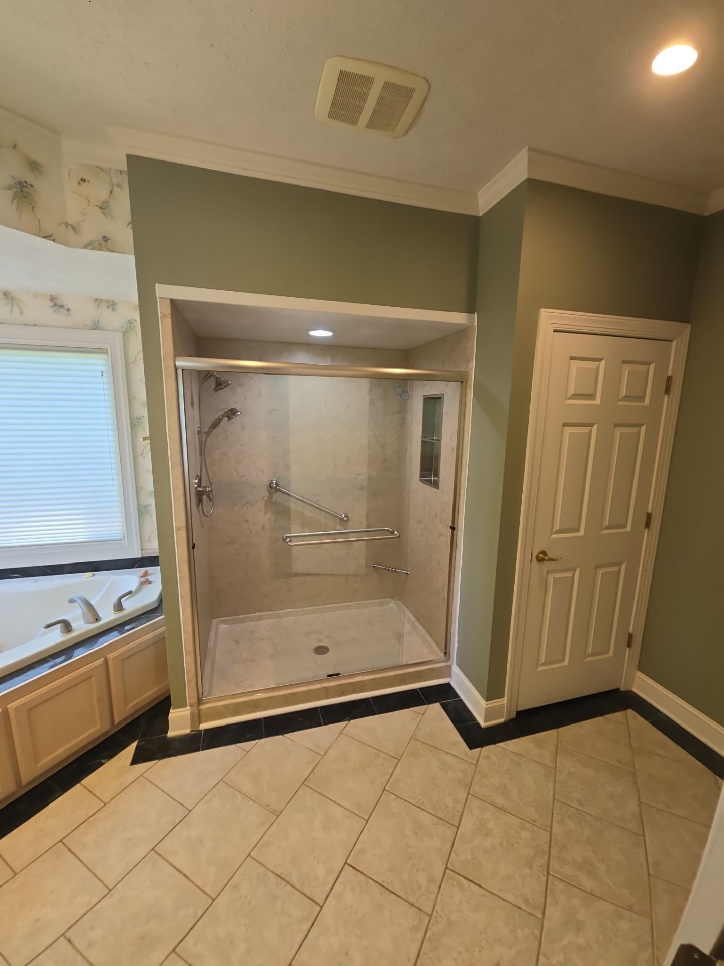 Gain Space in your Shower by BathPlanet SW Virginia