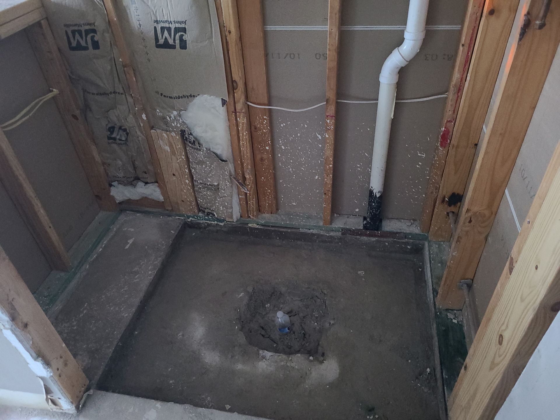 Bathroom Remodel and Closet in Cinco Ranch, TX by SophAlx LLC