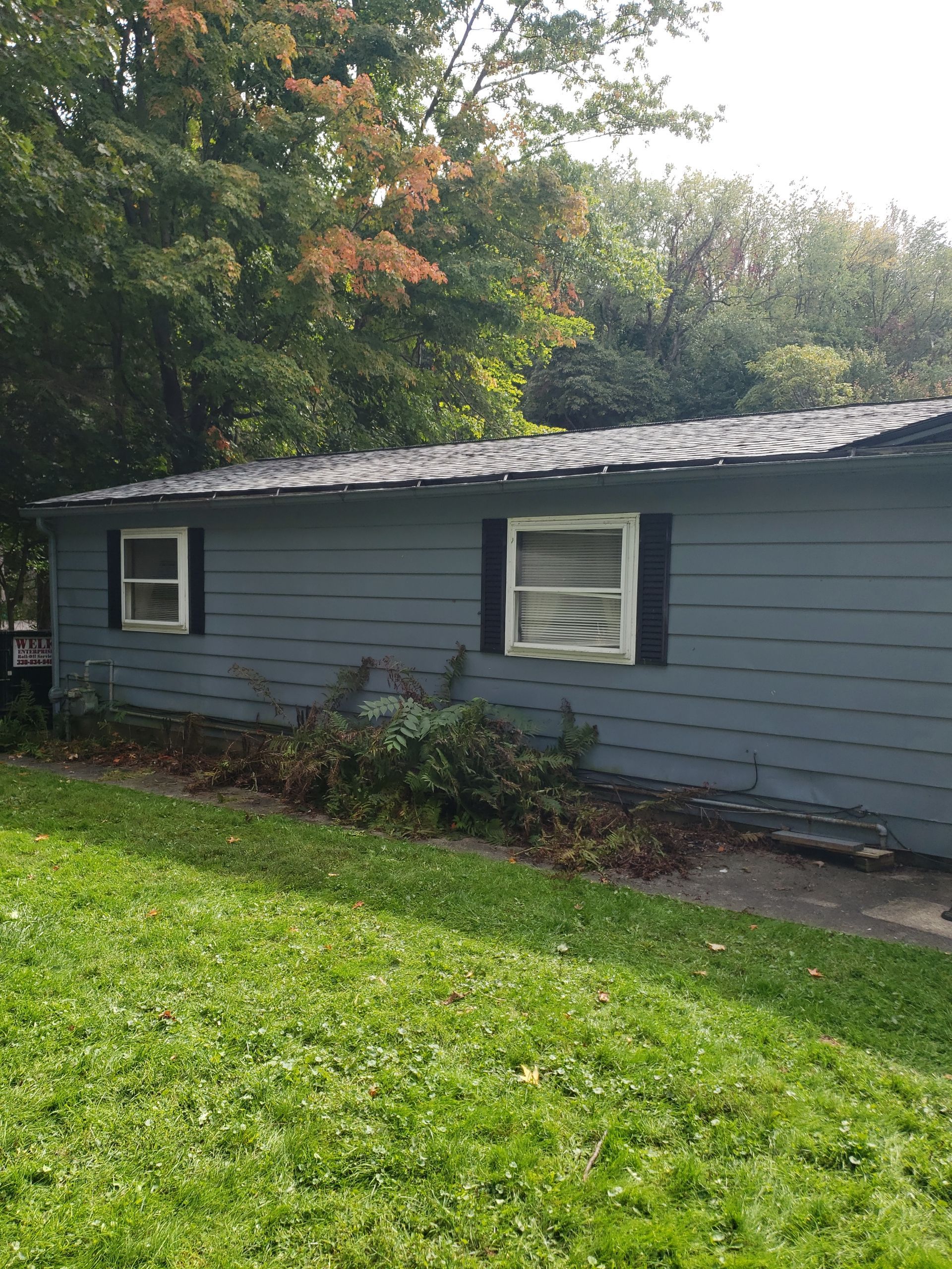 ATLAS PINNACLE COLOR: COASTAL GRANITE DRIP EDGE: BLACK by Eagle Eye Roofing