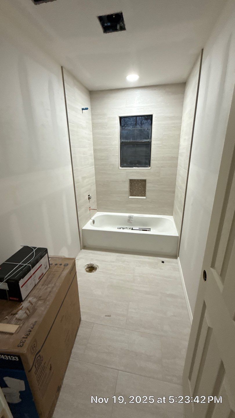 Project by Decor Roofing & Restoration by Decor Roofing & Restoration