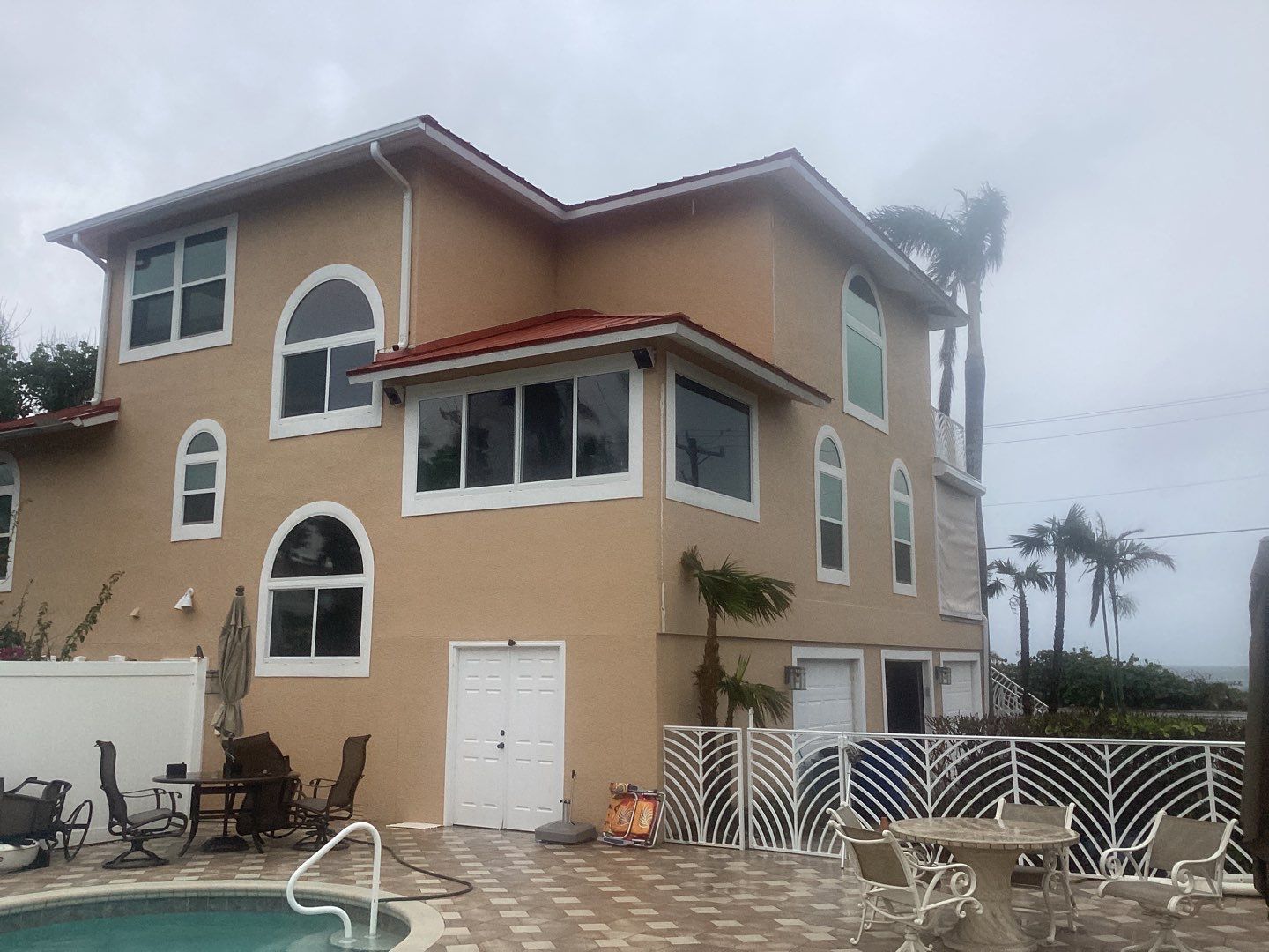 Seamless Gutter Installation for Beachfront Homes in Captiva by Gutter Professors