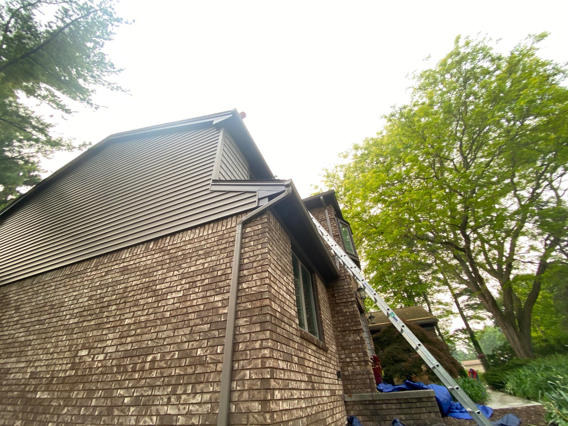 Roof Replacement using CertainTeed Landmark by 180 Contractors
