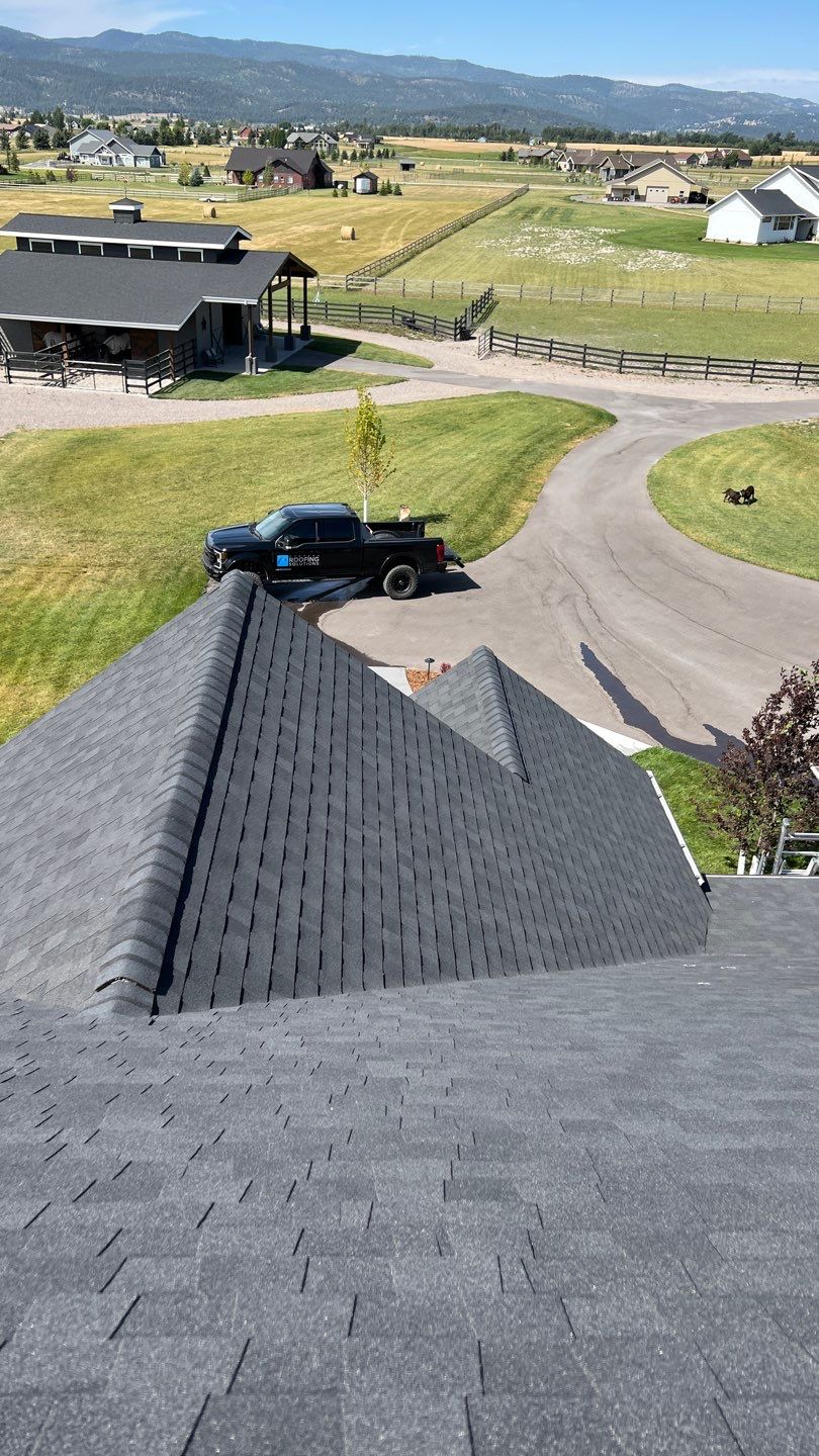 Owens Corning TruDefinition Duration - Onyx Black by Montana Roofing Solutions