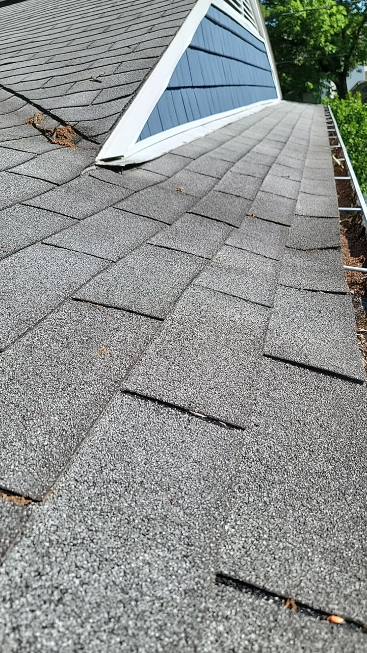 Brand: Atlas Pinnacle Color: Pristine Sunset Drip: White by Eagle Eye Roofing