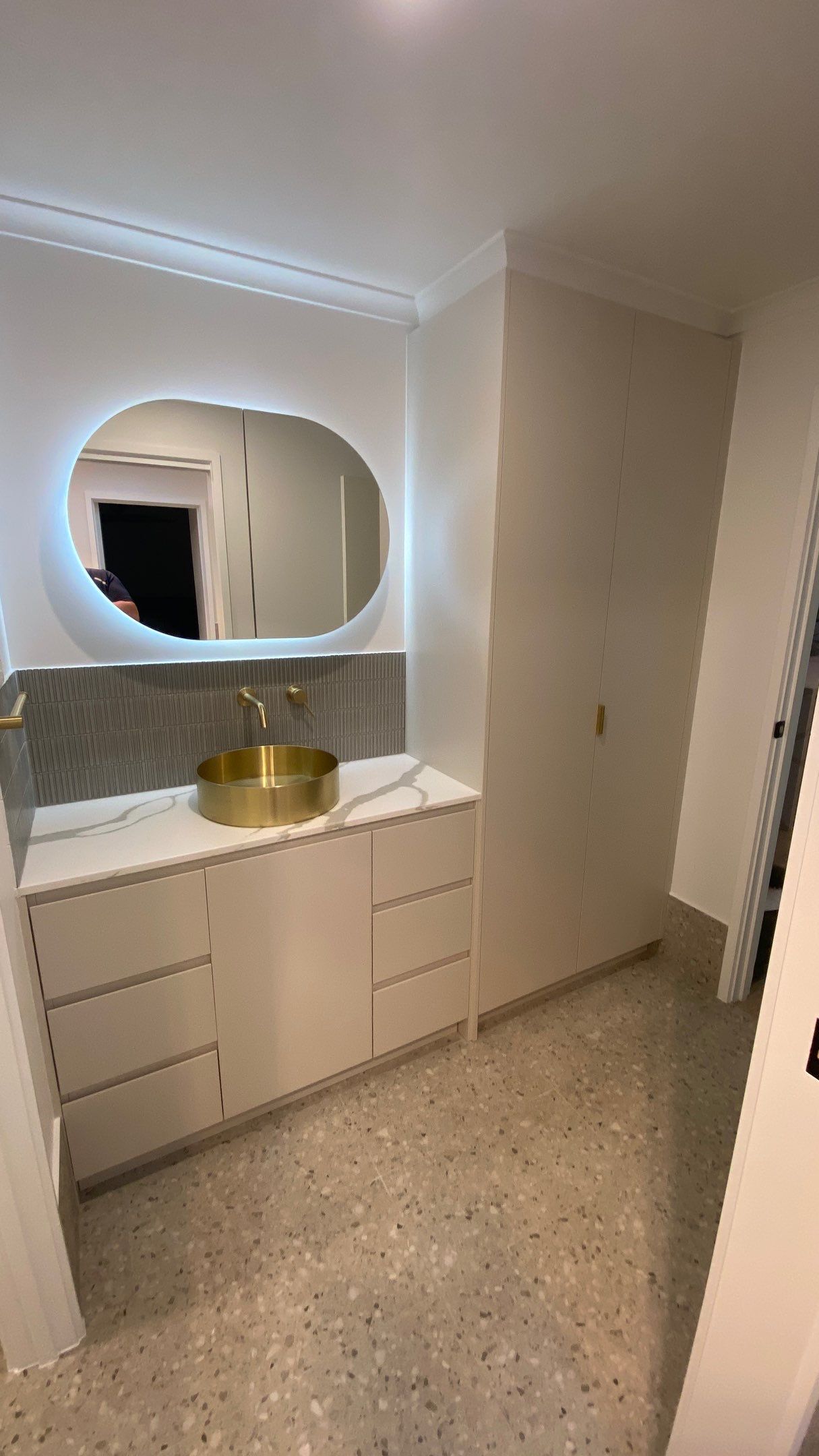 Three-Way Main Bathroom Renovation by Re-seal Bathrooms