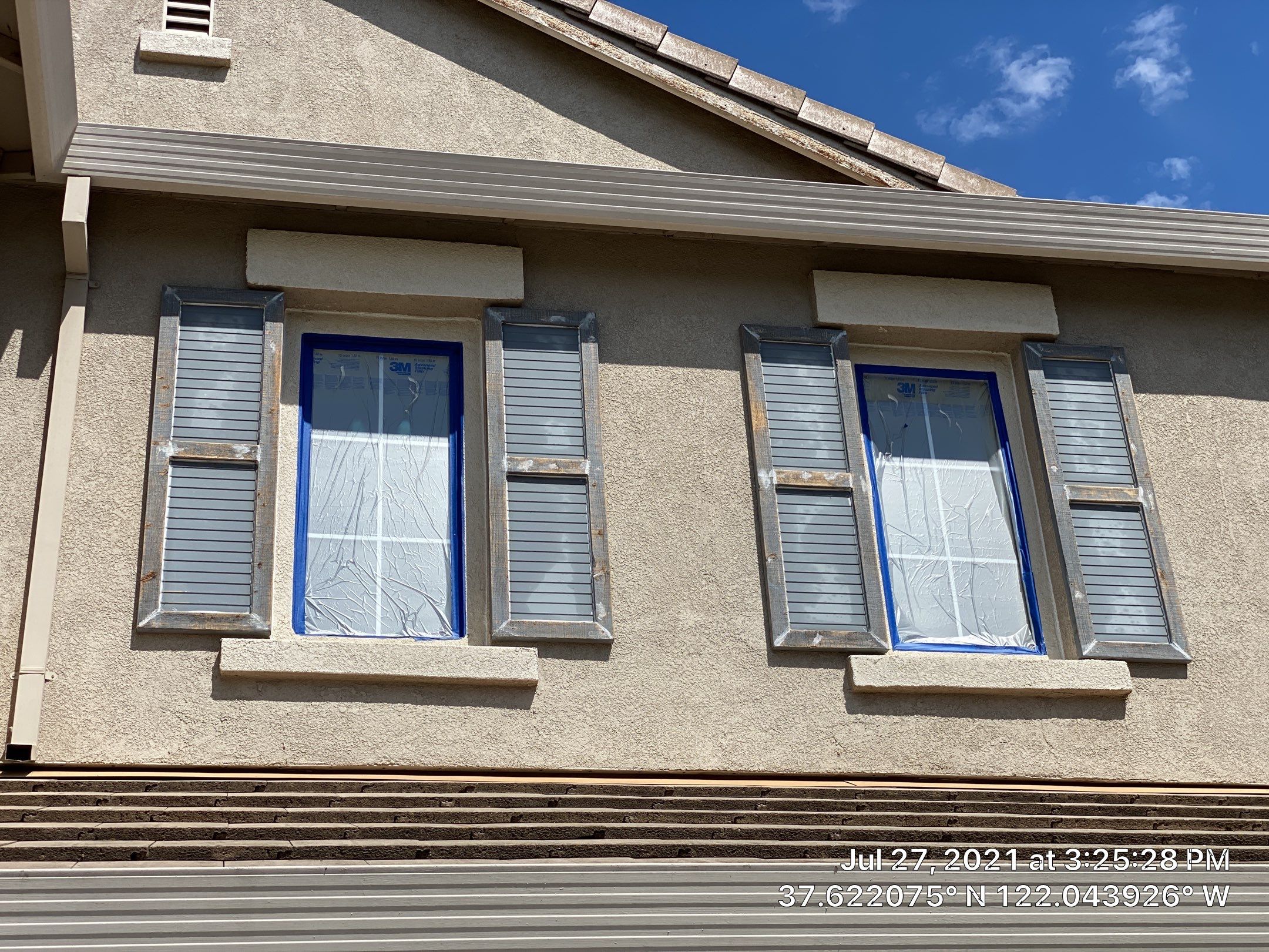 Exterior Painting  Elastomeric by Herrera’s Bay Area Painting inc.