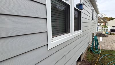 Siding Replacement using Alside S7 Cedar Mill Grain Cape Cod Grey