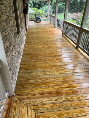 Deck using Wood Sealant