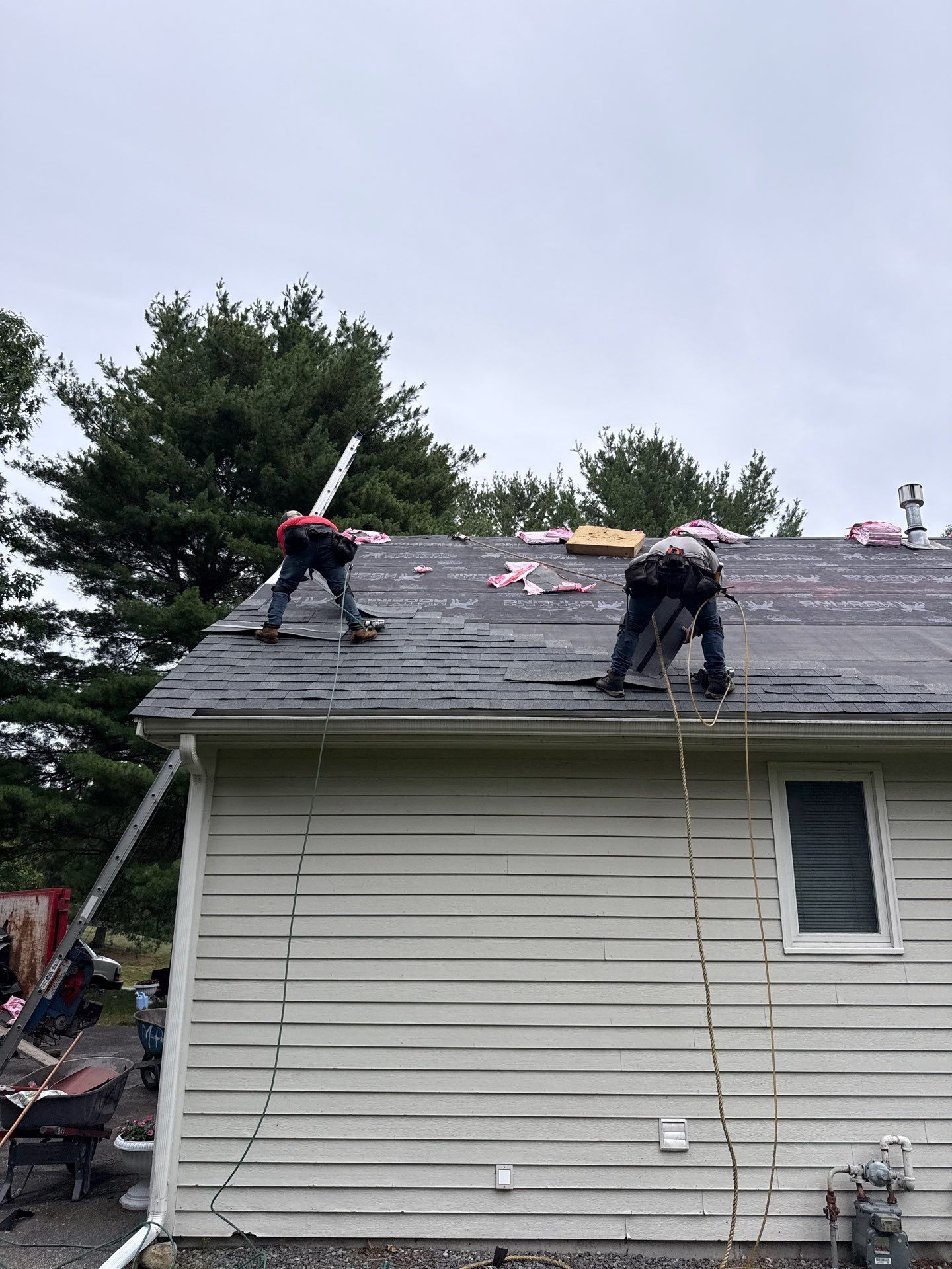 Asphalt Shingle Roof Replacement | Billerica, MA by Mighty Dog Roofing of Greater Middlesex County