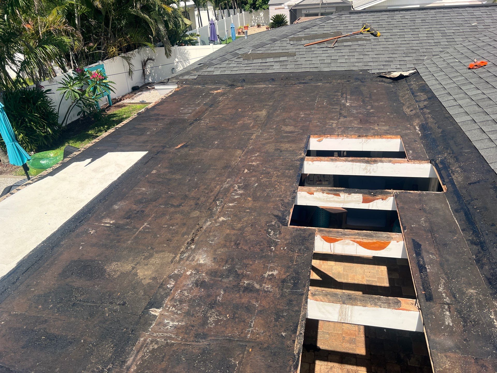 Residential Roofing Repair using TPO Roofing System by Durabilis Roofing INC