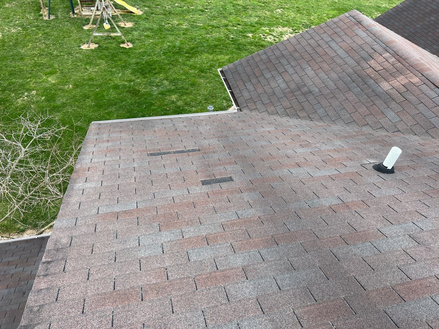 Residential Roofing Installation using Ownes Corning Brownwood Duration by Storm Contracting