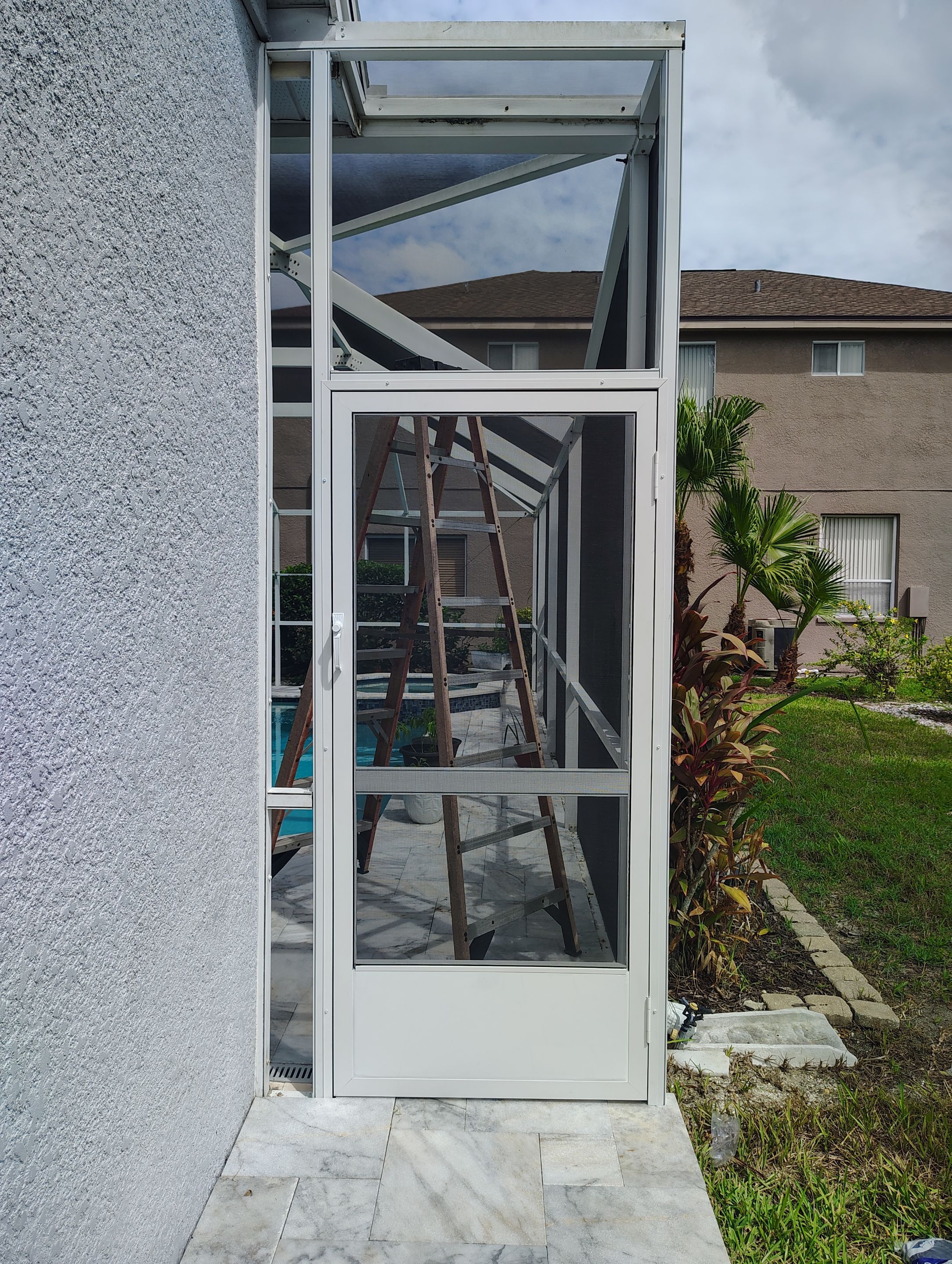 Reframing & Screening with New Door by B&L LABOR SERVICES LLC