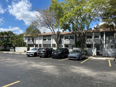 LAKE VILLAGE CONDO - BLDG E