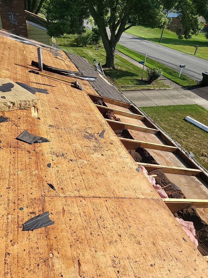 ATLAS PINNACLE COLOR: SCOTCHGARD BLACK SHADOW by Eagle Eye Roofing