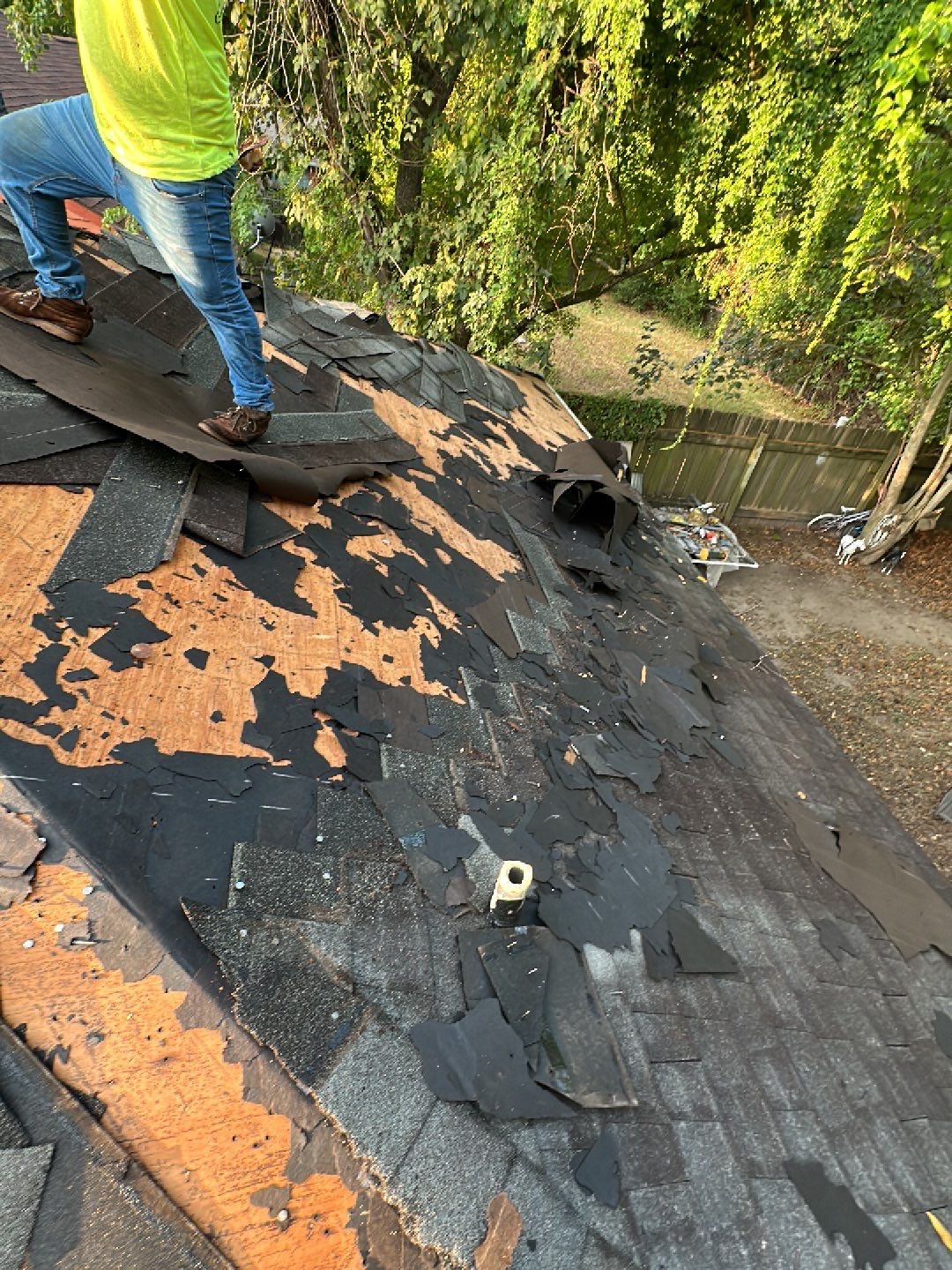Residential Roofing Installation using Owen's Corning Duration (Lifetime) Shingles by Roof Repair Company