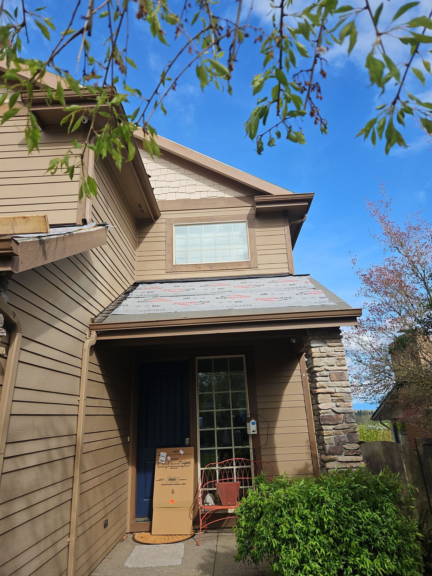 Residential Roofing Installation using Malarkey Vista AR Shingles (Color: Storm Grey) by Orezona Building & Roofing Company, Inc.