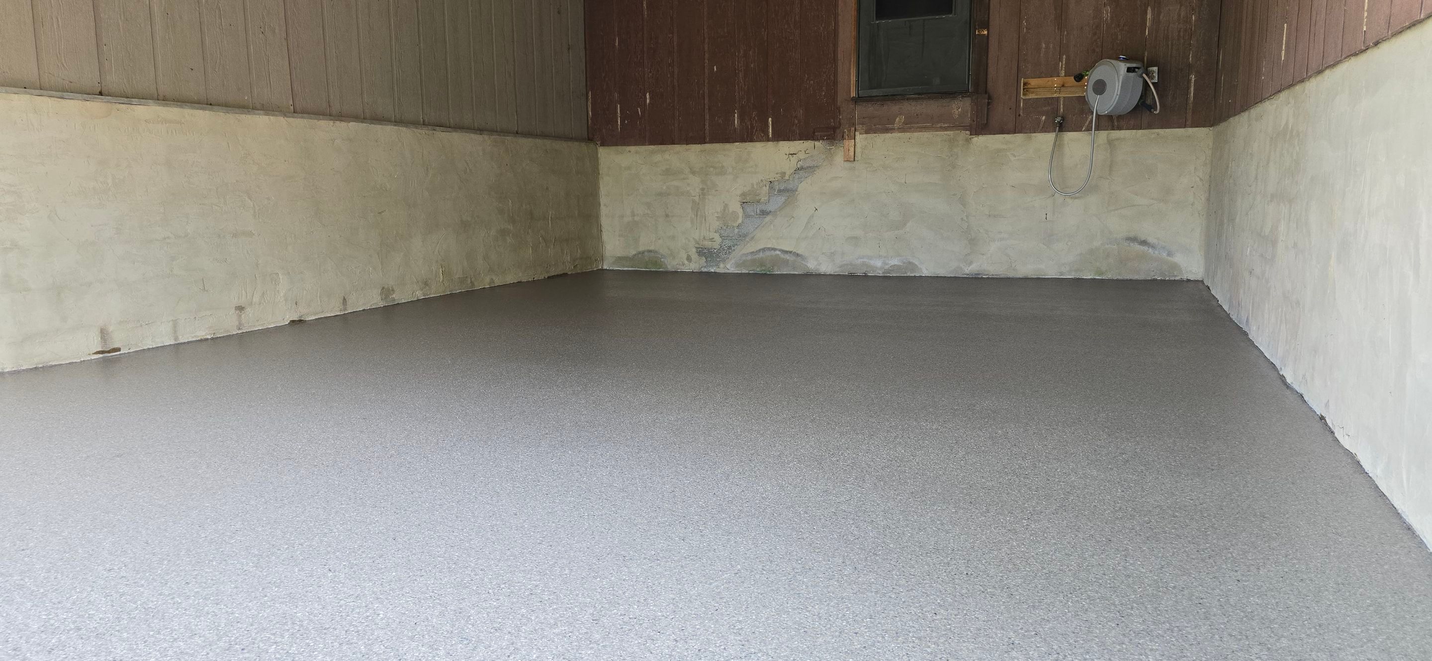 Garage using Obsidian by Elite Floor Solutions