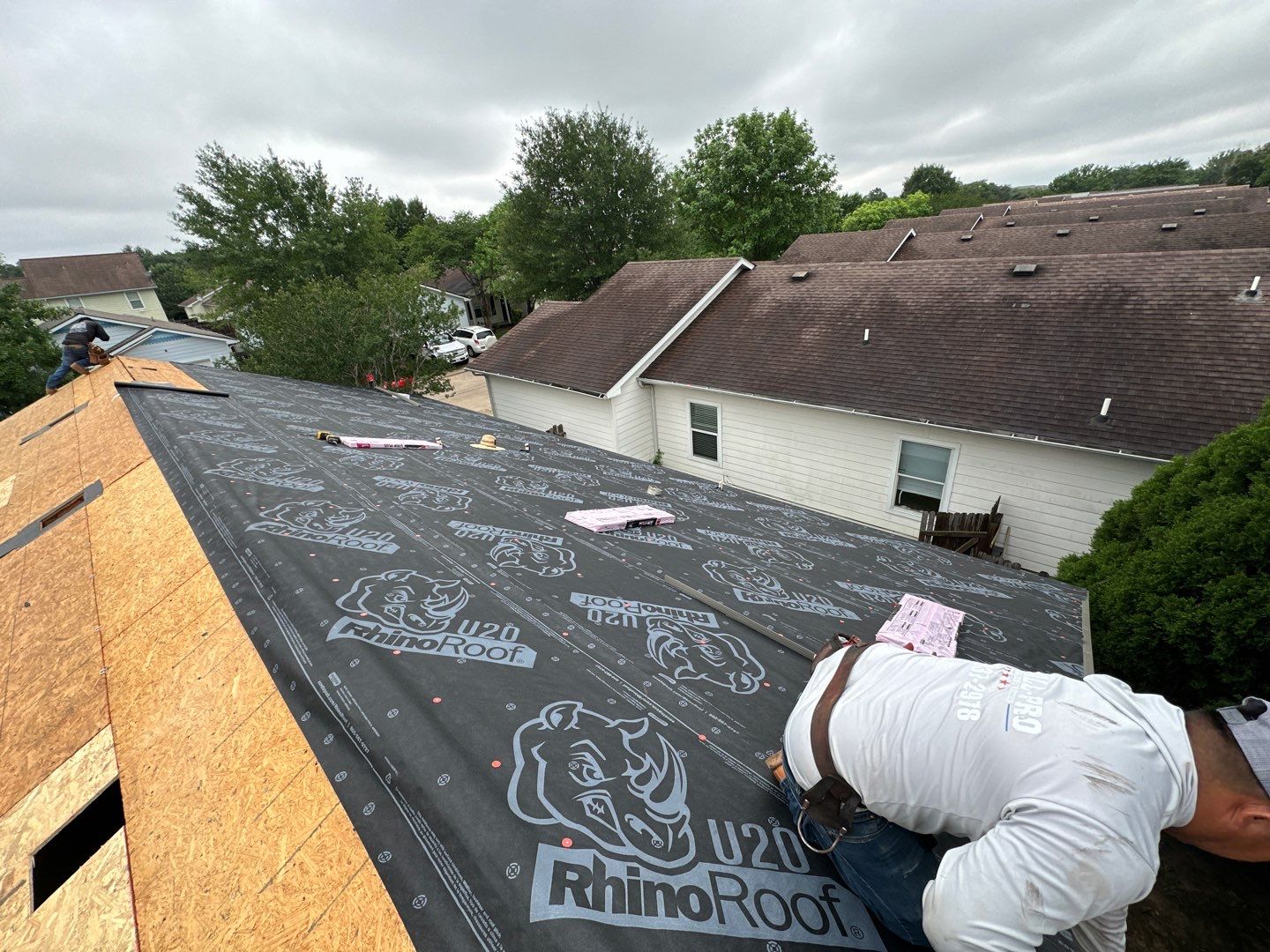 Residential Roofing Installation using Owen's Corning Duration (Lifetime) Shingles by Roof Repair Company