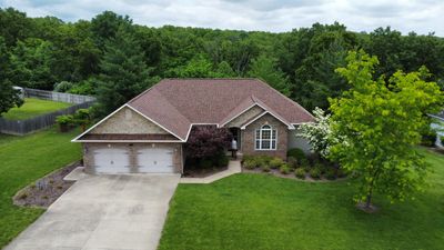 Residential Roofing Install - Chestnut Atlas StormMaster Shake W/ Scotchguard Shingles - Ivory Gutters & Downspouts 
