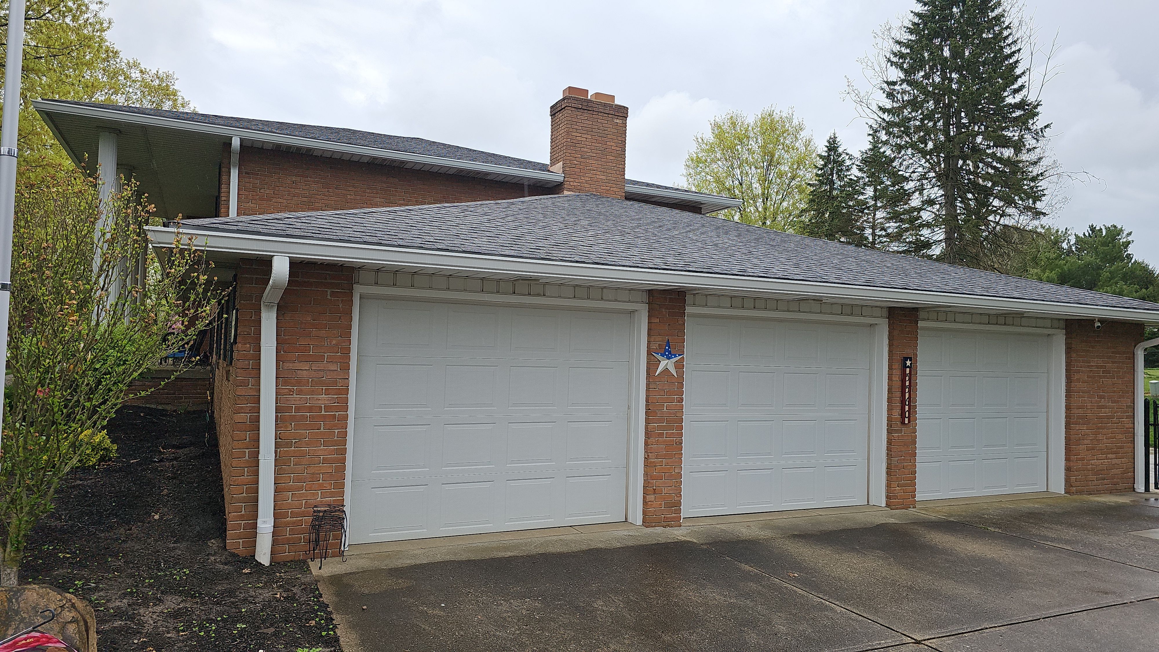 Atlas Pinnacle, Color, Burnt Hickory, Drip Edge, Color, Royal Brown by Eagle Eye Roofing