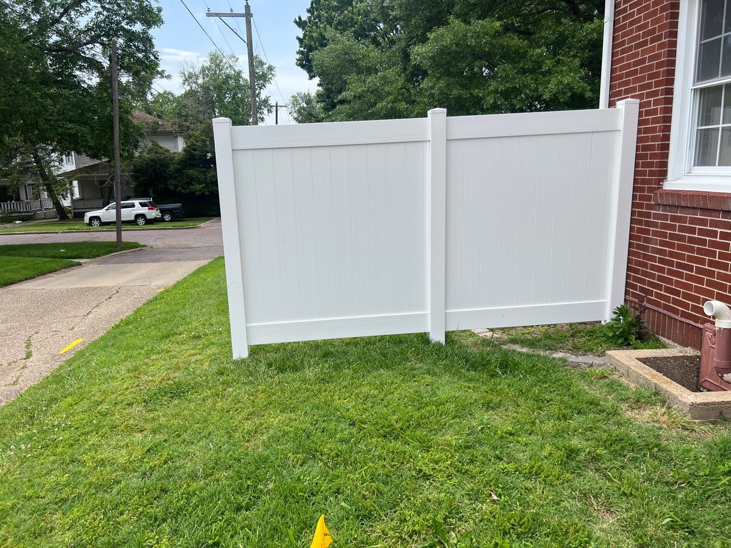 Privacy white vinyl fence by Mr. Fence