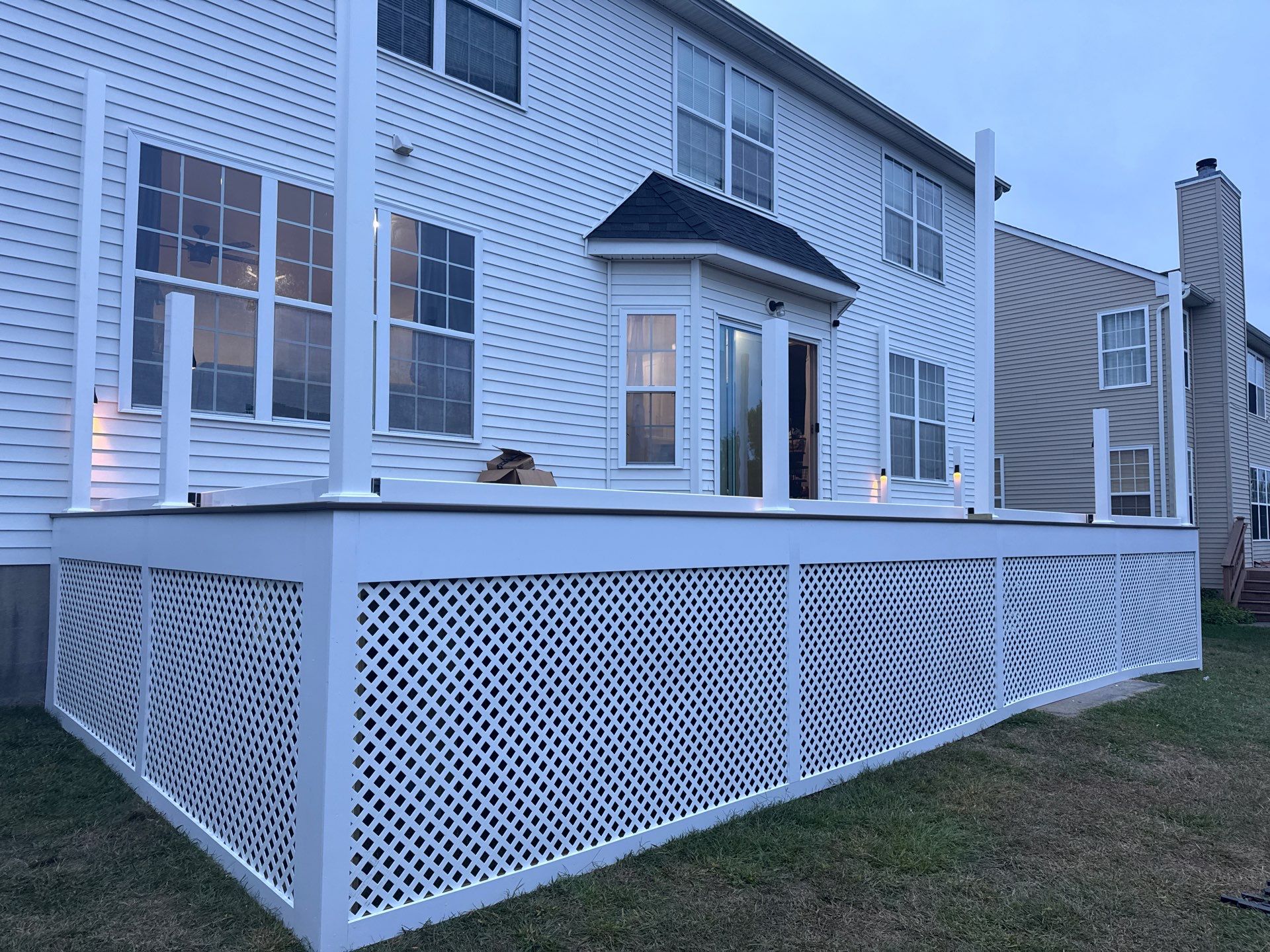 New Deck using Deckorators Venture - Color Sandbar by deck guardian