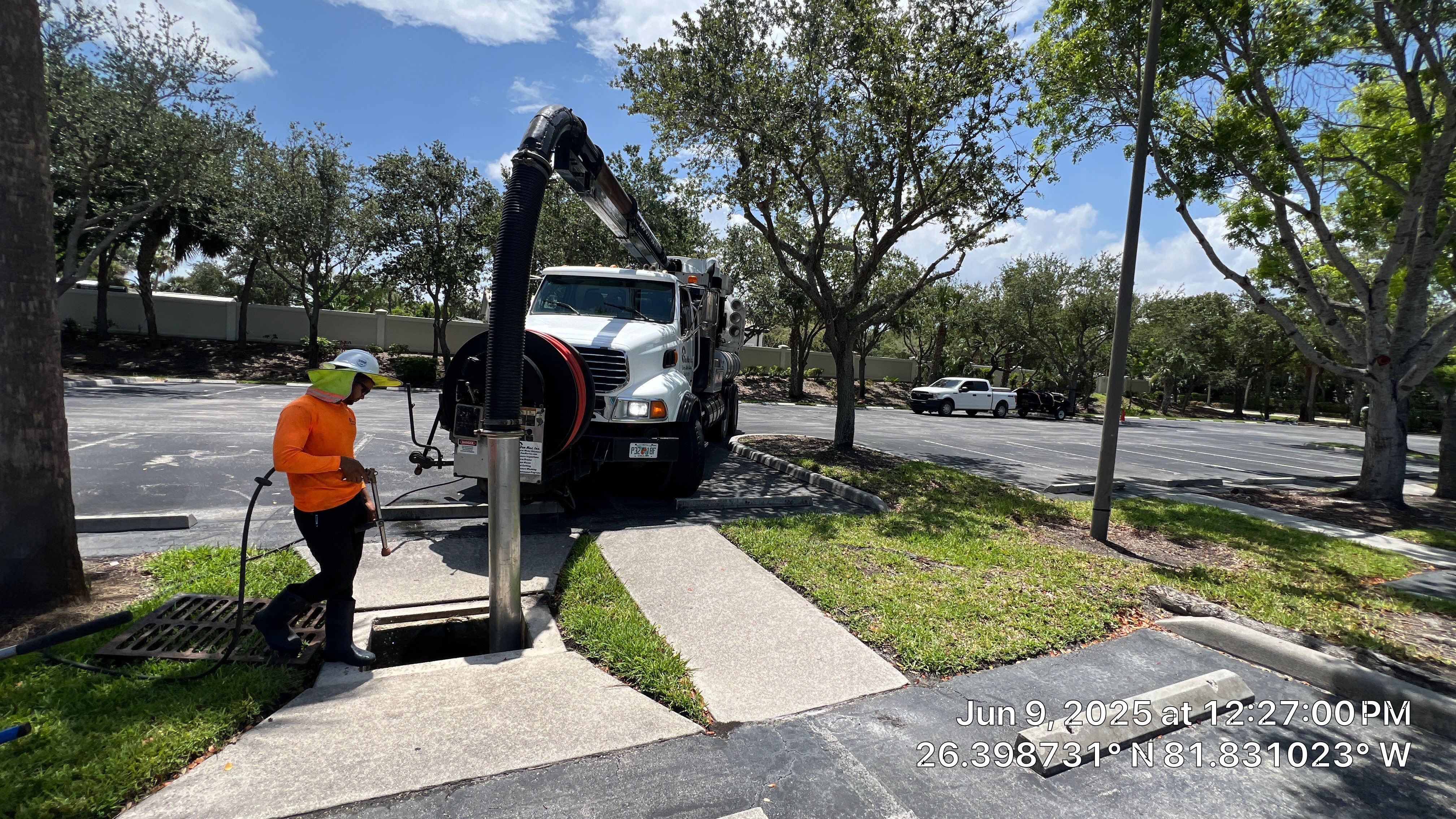 Pelican Landing Beach Parking Lot Stormwater System Maintenance by Don Mar, Inc. Storm Water Solutions