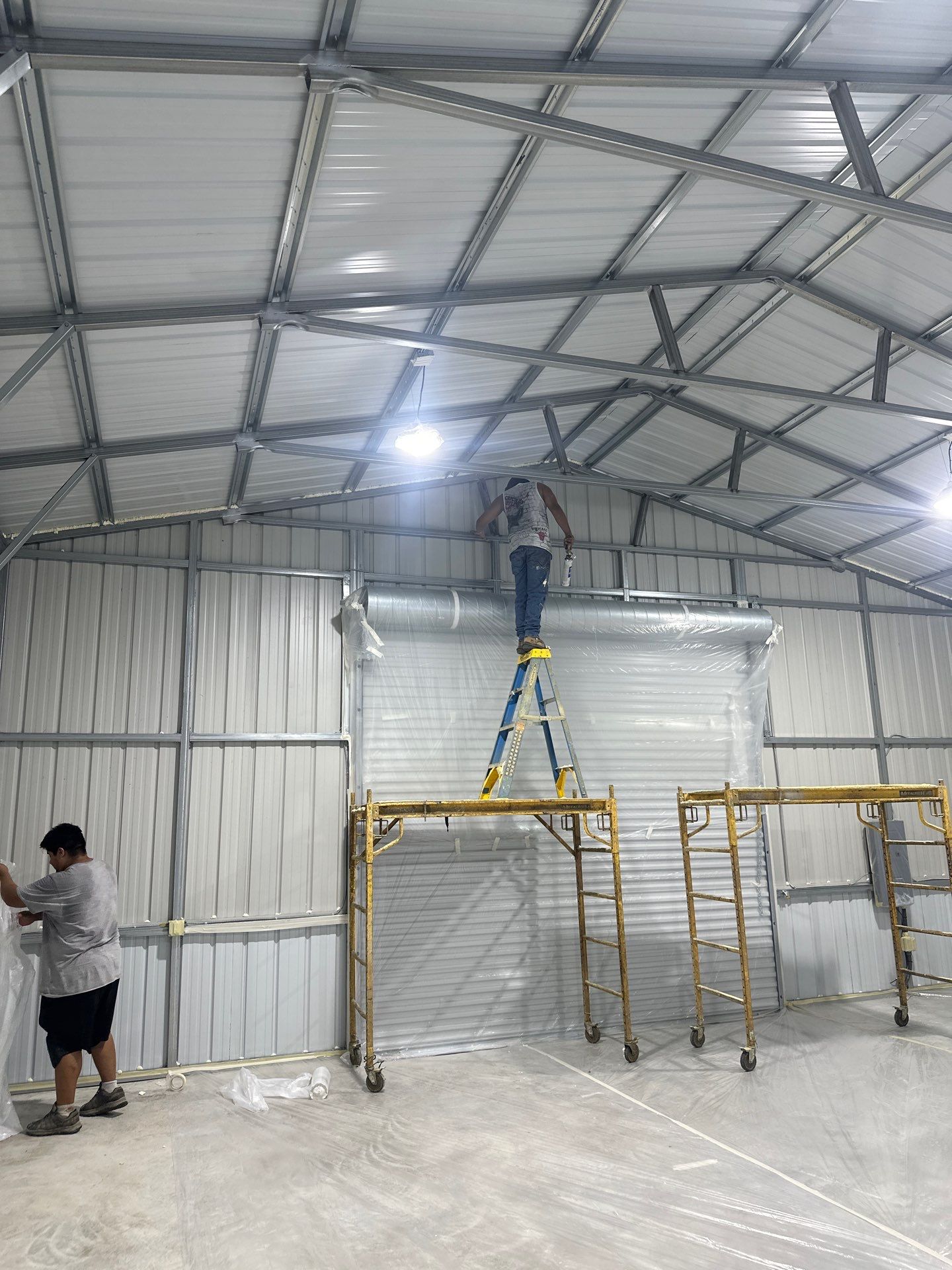 2" close cell foam on this new shop in Lavon Tx by Apex Insulation Solutions