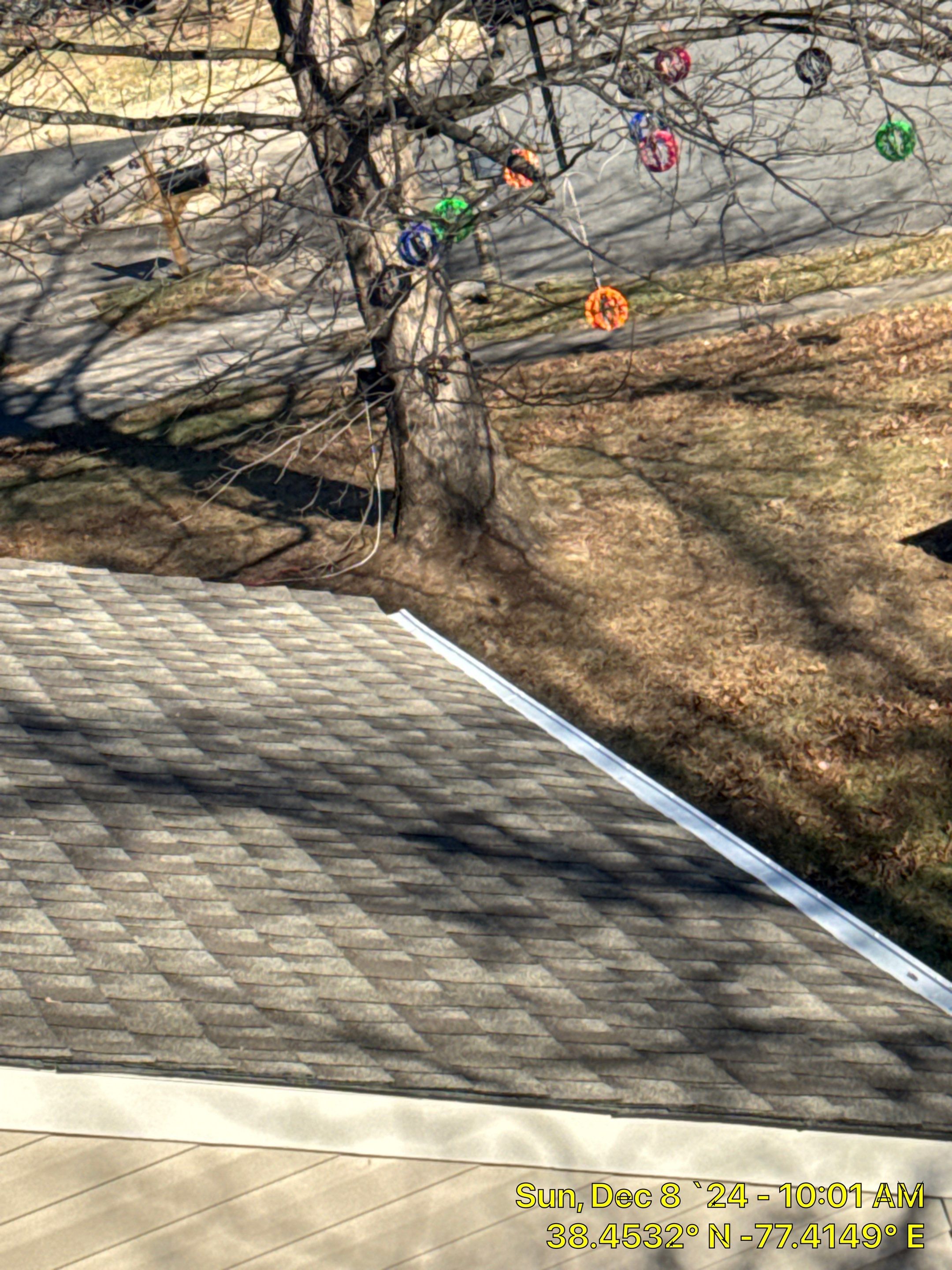 gutters guards using bulldog by La Bendicion Contruction Llc