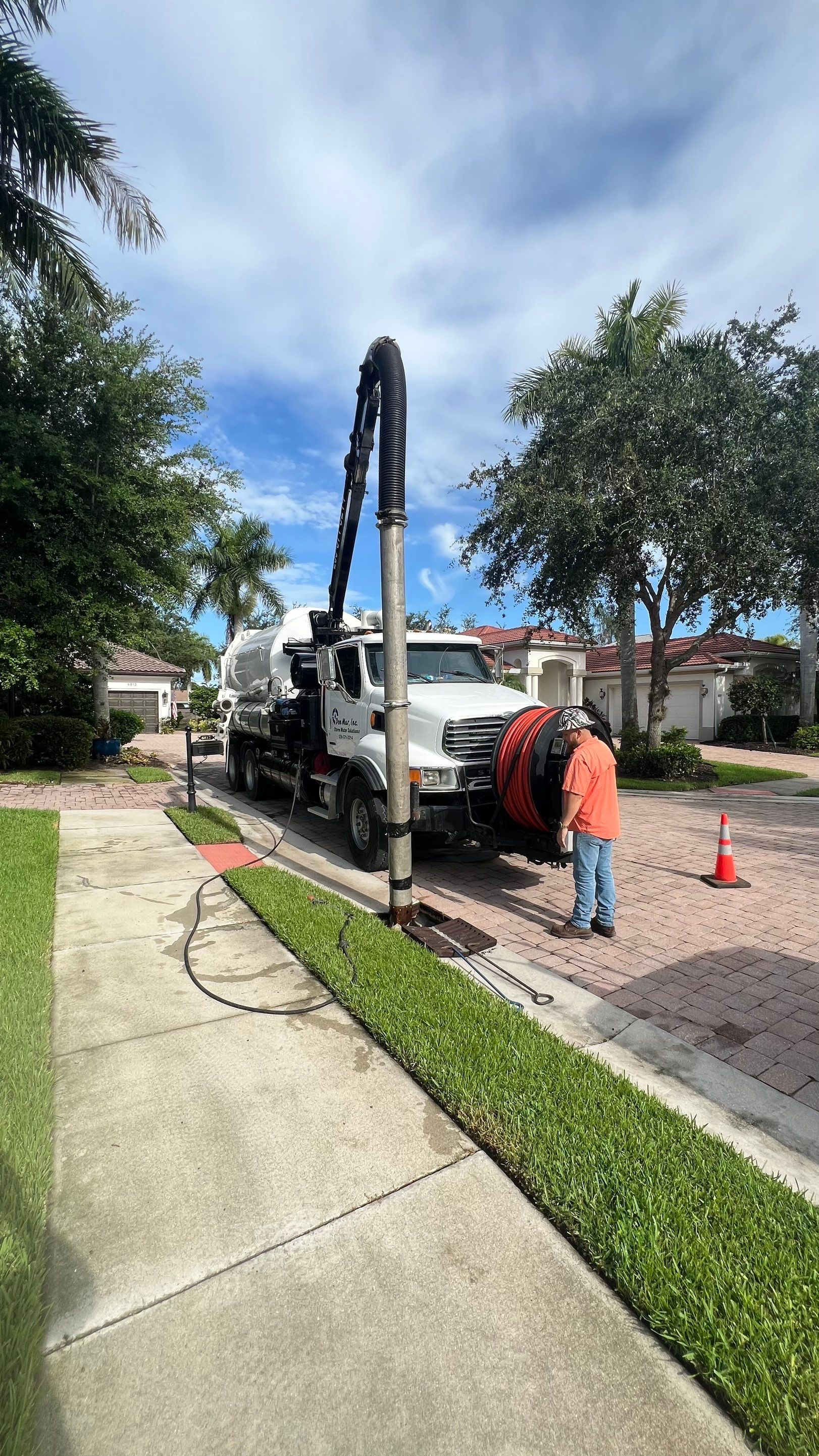 Naples Community Catch Basin Cleaning by APS Power & Water